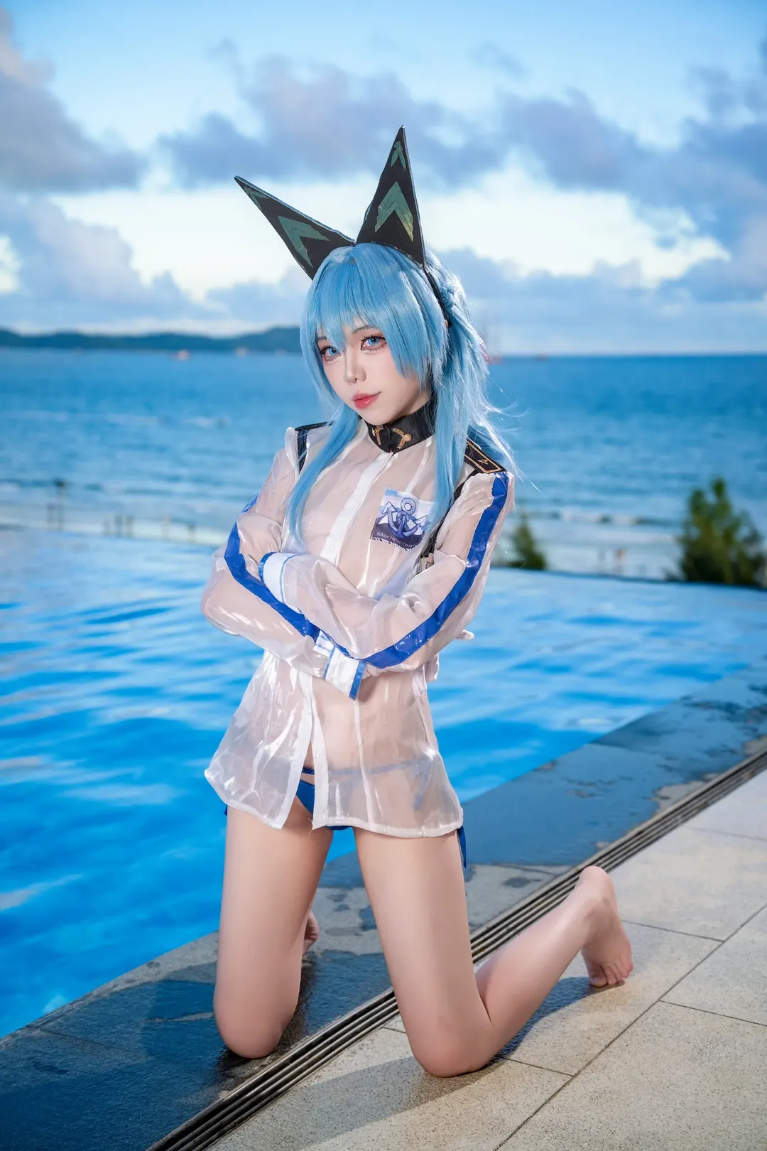 【海倫cos】Nikke勝利女神，海風吹拂的泳裝拍攝記錄 - 第 1 張