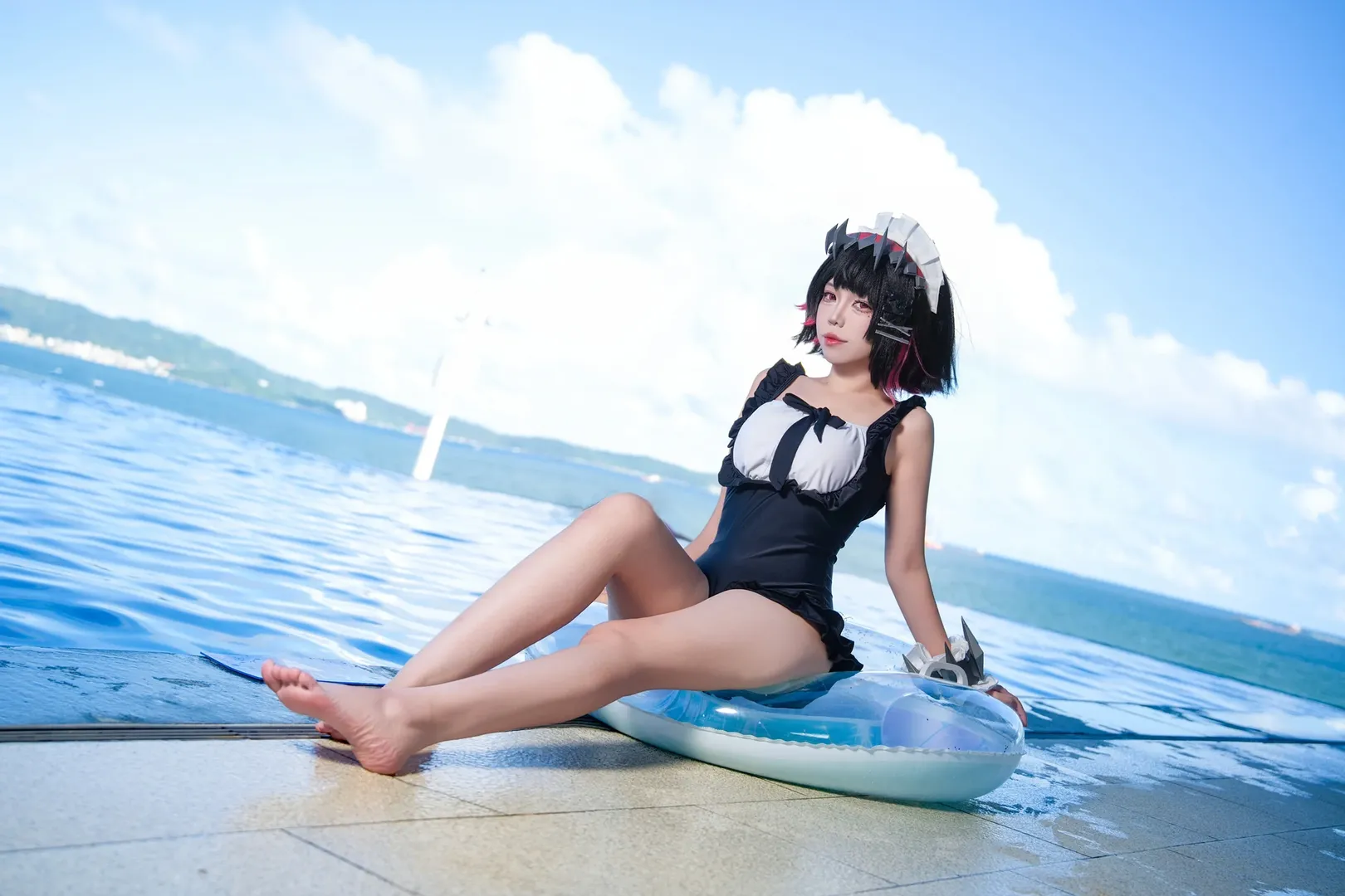 【艾莲乔cos】老家泳池边，黑白色的夏日特辑 - 第 5 张