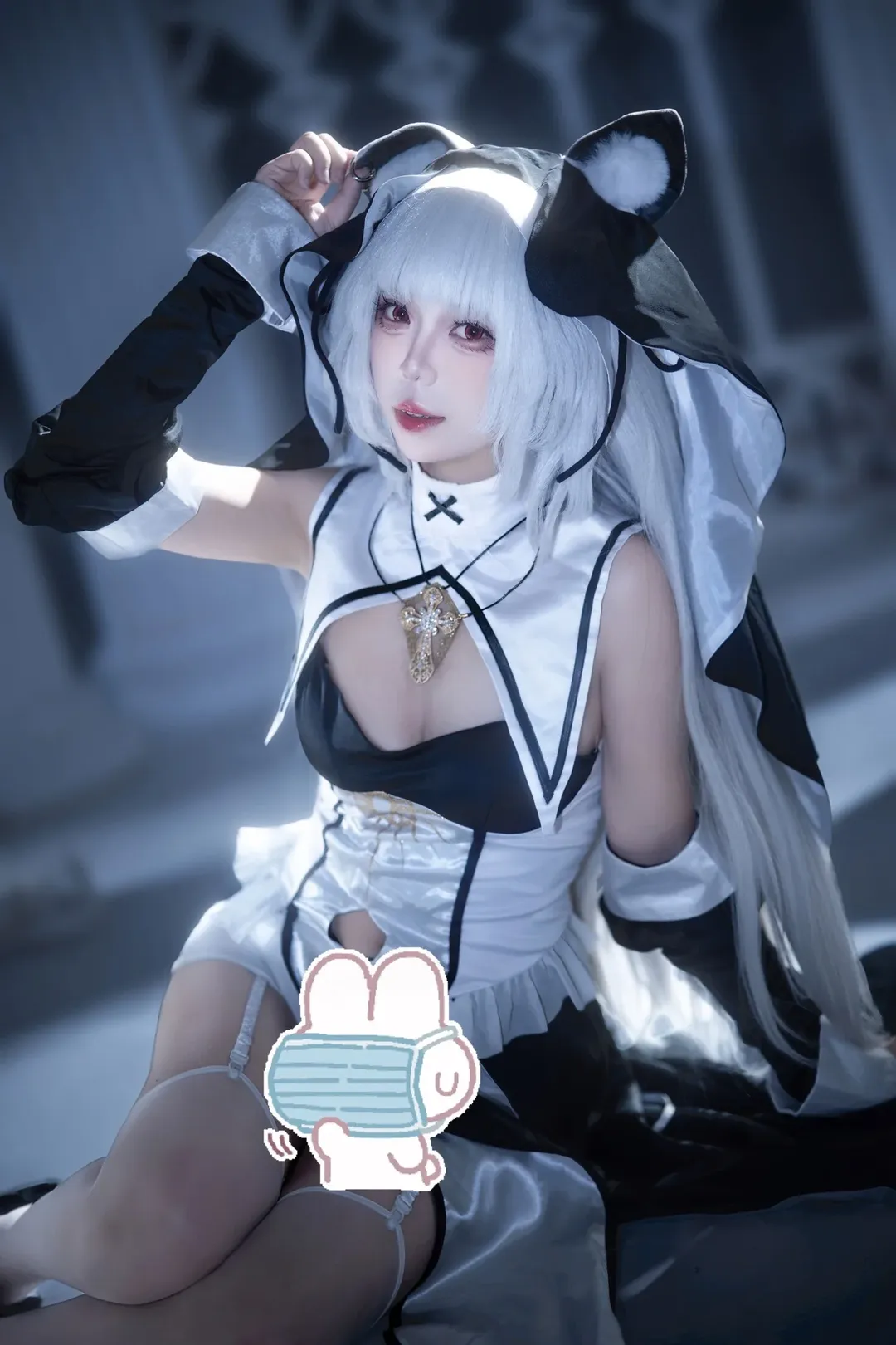 【アルヴィナコスプレ】アズールレーンに輝く神聖なシスター、光と影の表現 - 4 枚目