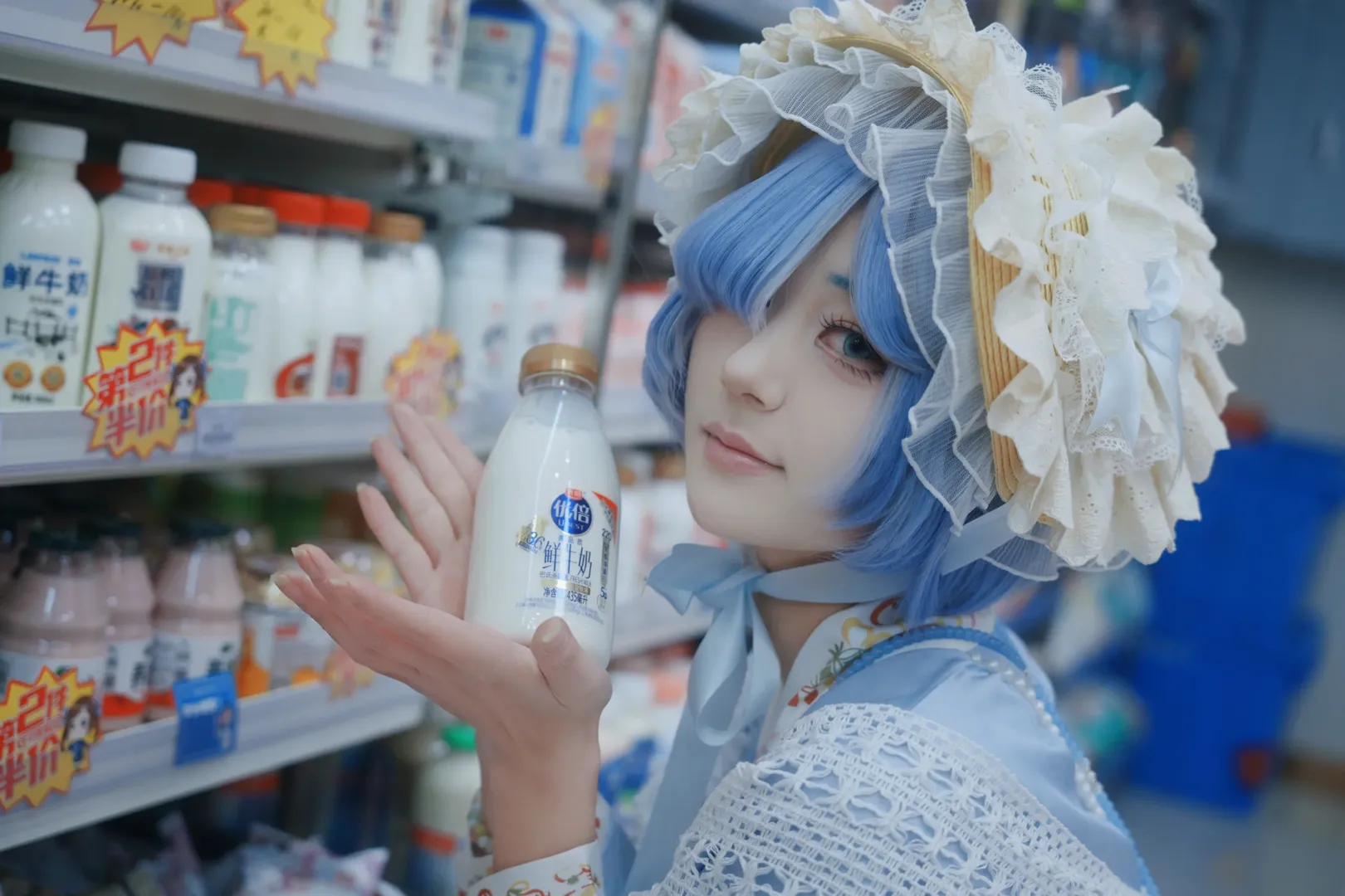 【蕾姆cos】從零開始的異世界生活，便利店裡的藍髮少女