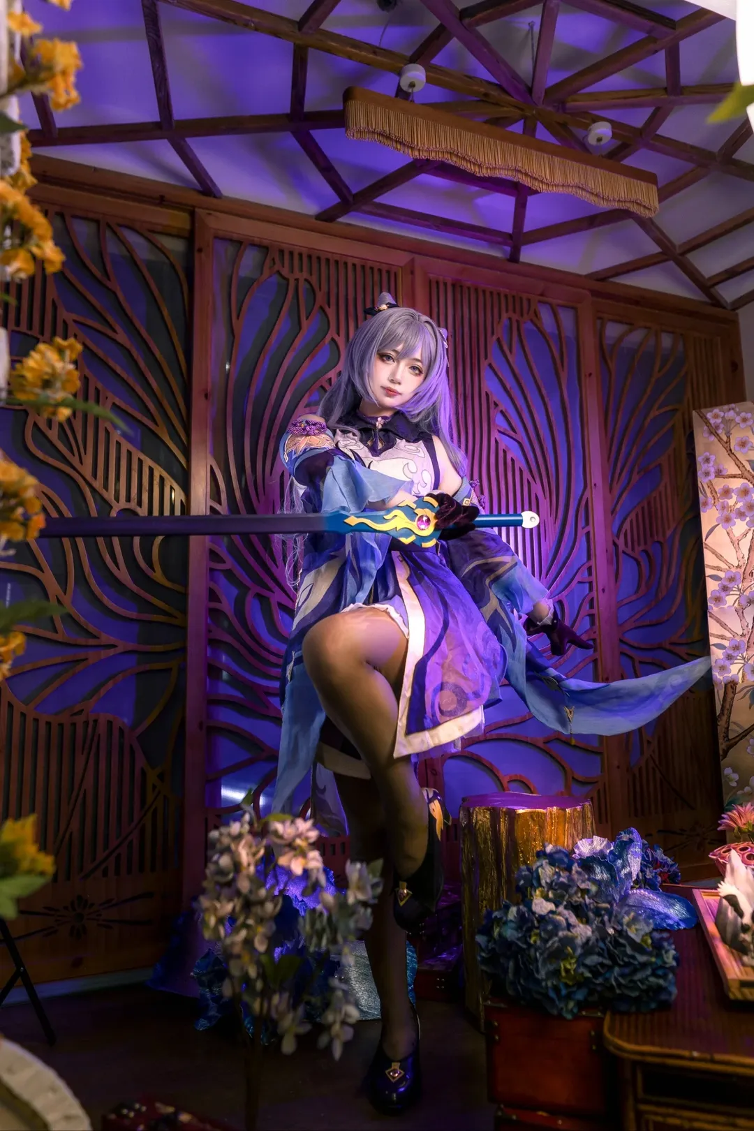 【刻晴cos】原神，紫光下的剑影与衣袂