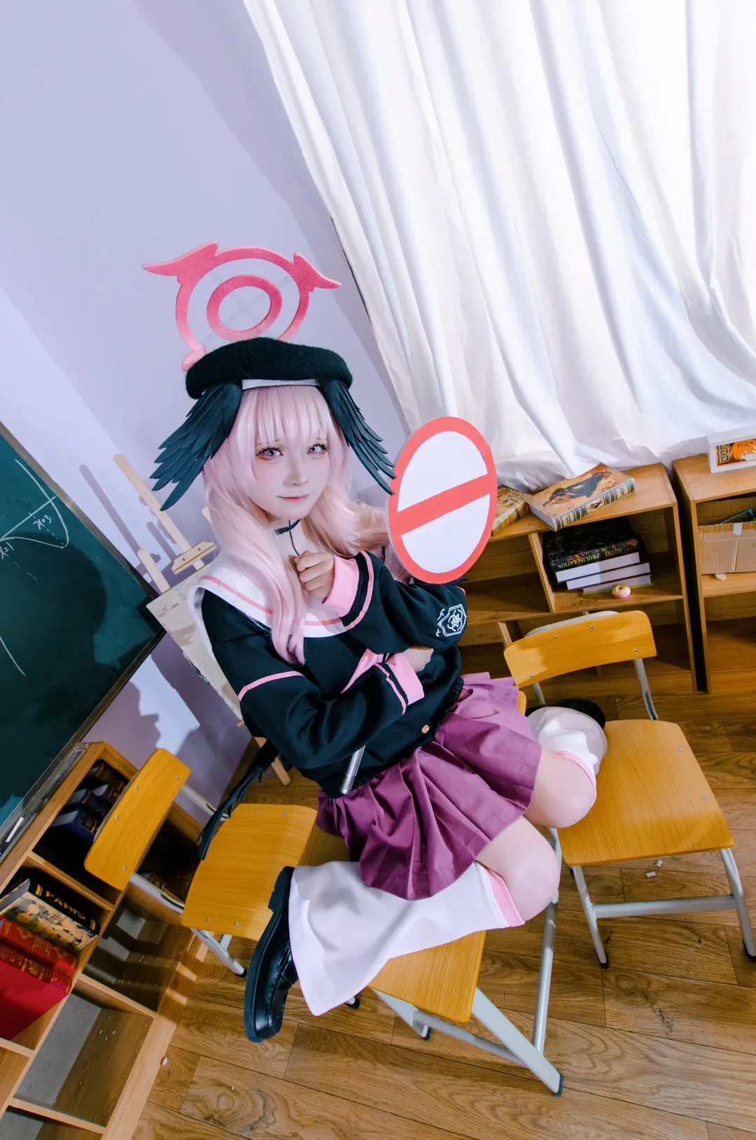 【小春cos】蔚蓝档案风纪委员的日常补习时间 - 第 6 张