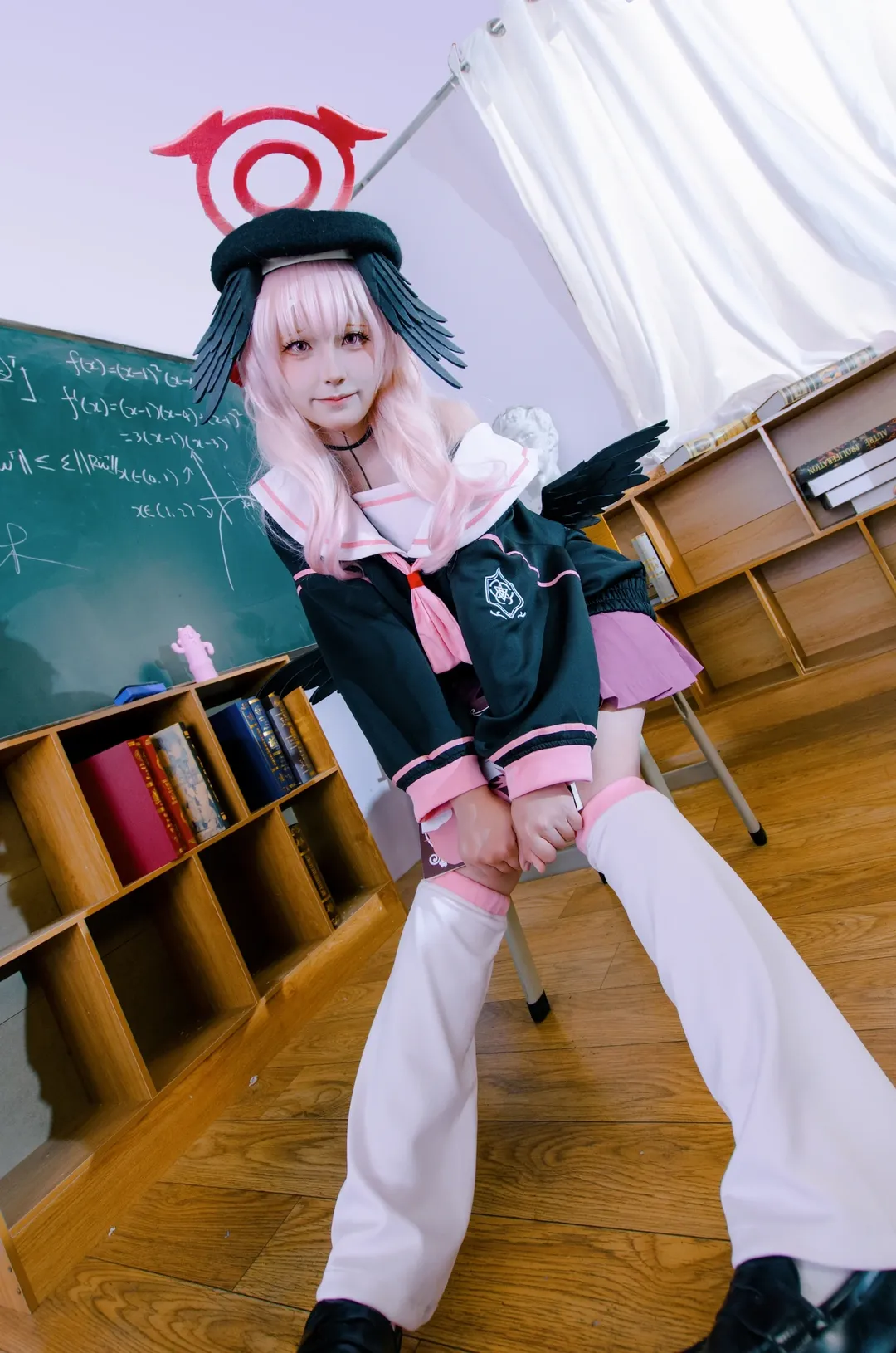 【小春cos】蔚蓝档案风纪委员的日常补习时间 - 第 7 张