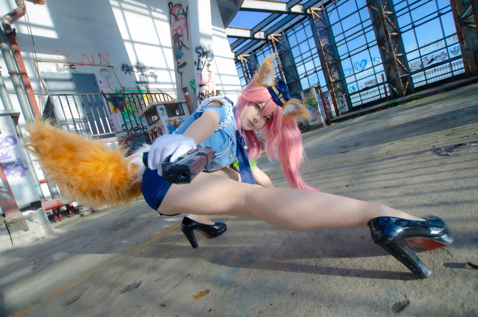 【玉藻前cos】FGO赛博女警废墟出警任务 - 第 13 张