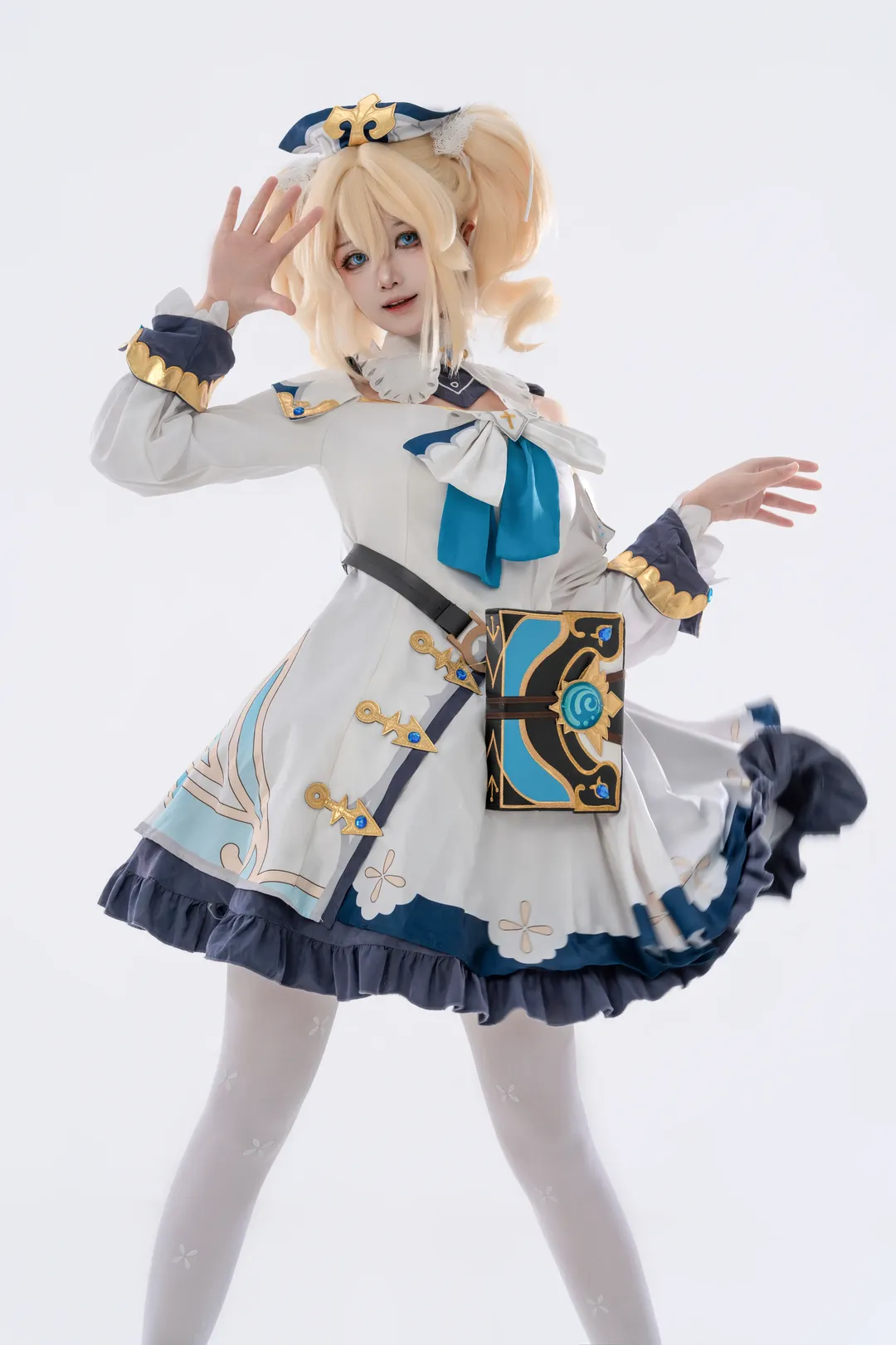 【芭芭拉cos】原神纯净白棚里的治愈系少女 - 第 3 张