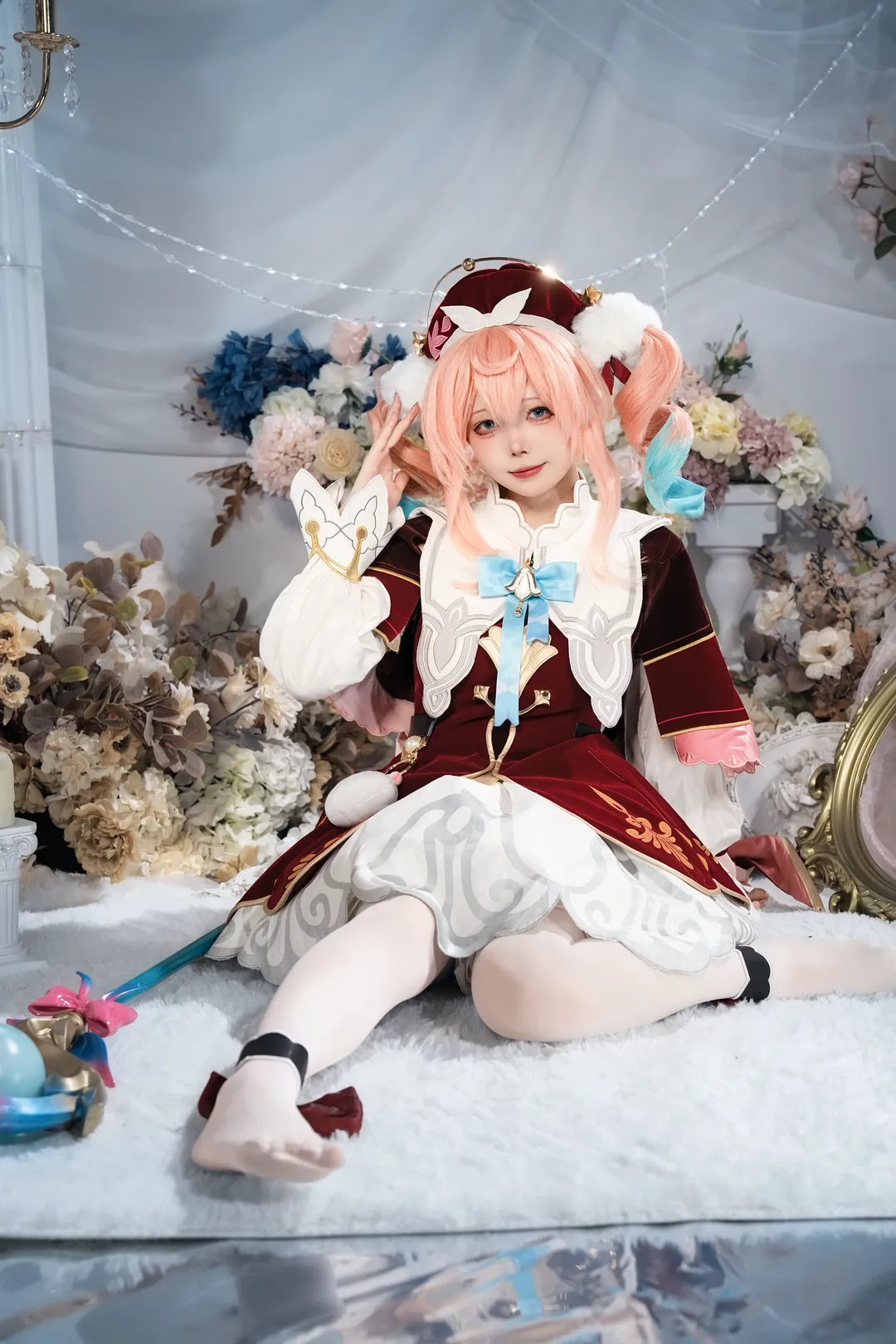 【风堇cos】崩坏星穹铁道的粉毛小天使，拿上法杖注入一点魔力 - 第 1 张