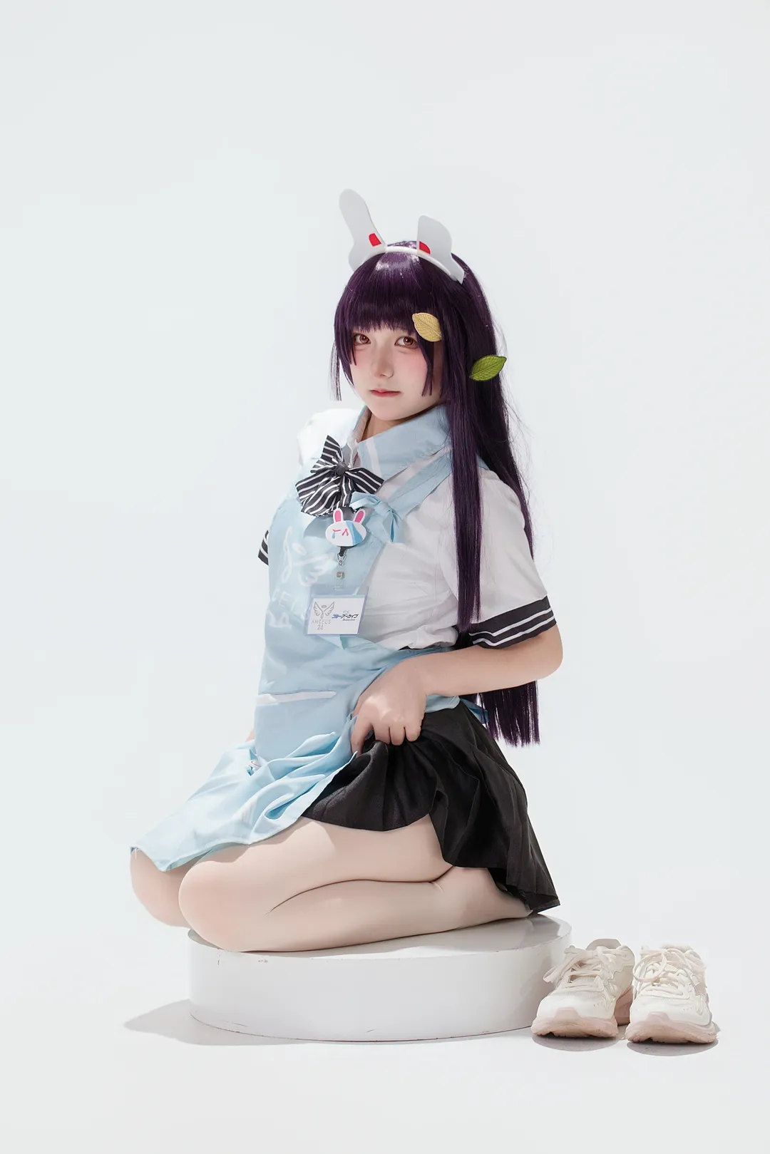 【霞泽美游cos】蔚蓝档案，纯白空间里的细节诠释 - 第 2 张