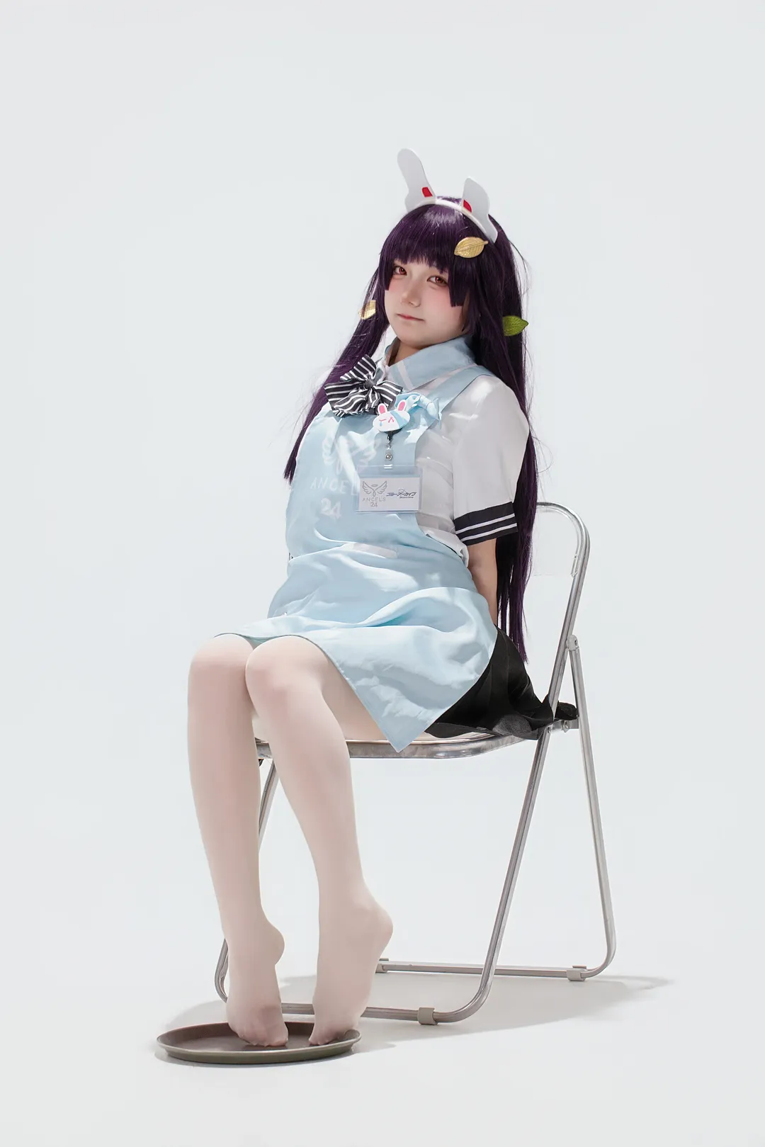 【霞泽美游cos】蔚蓝档案兔子小队白丝棚拍正片 - 第 3 张