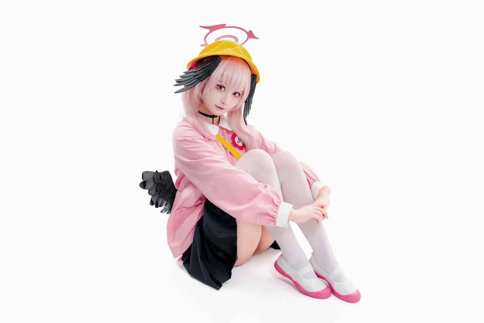 【下江小春cos】蔚蓝档案里的天使，戴好帽子出击 - 第 3 张