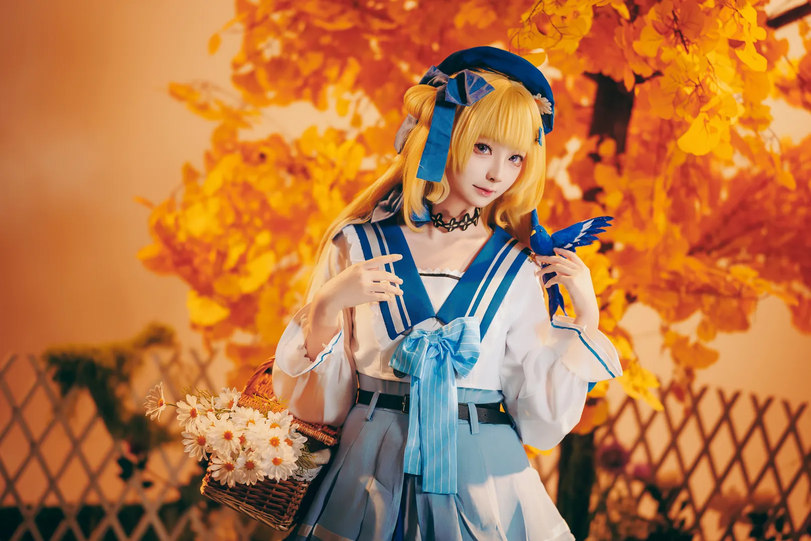 [Phoebe Cosplay] Wuthering Waves: Gentle Echoes of Autumn Daisies and the Bluebird - Image 4