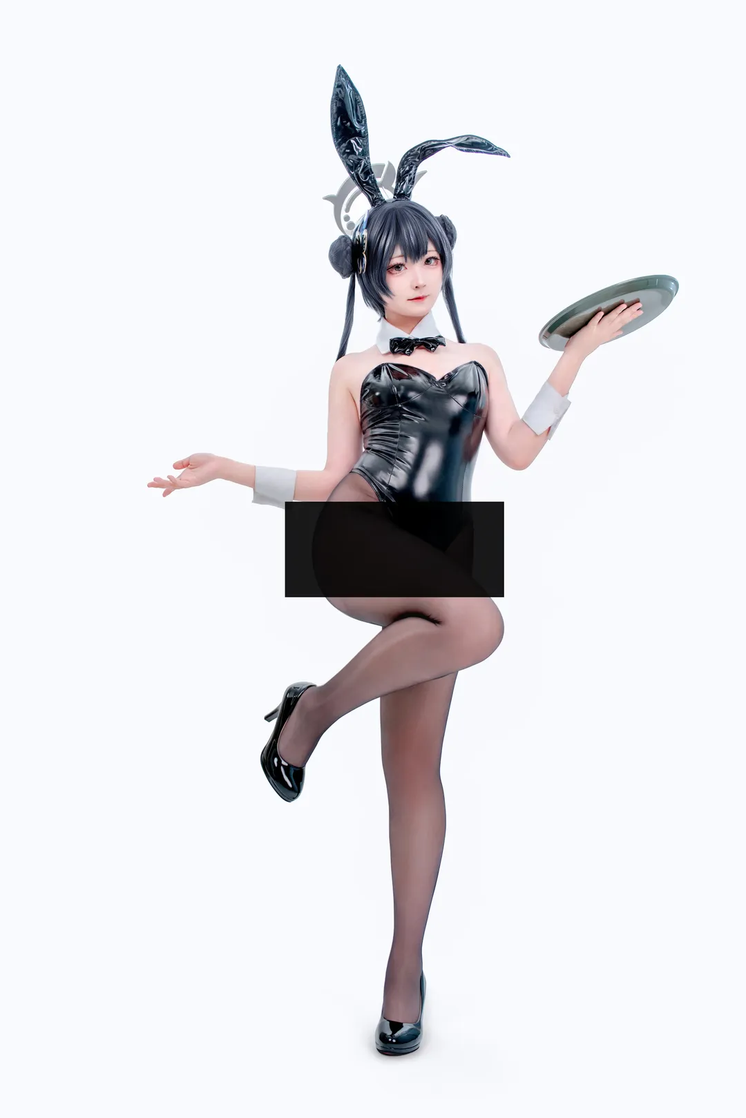 【妃咲cos】蔚蓝档案的兔女郎，漆皮材质的完美还原 - 第 1 张