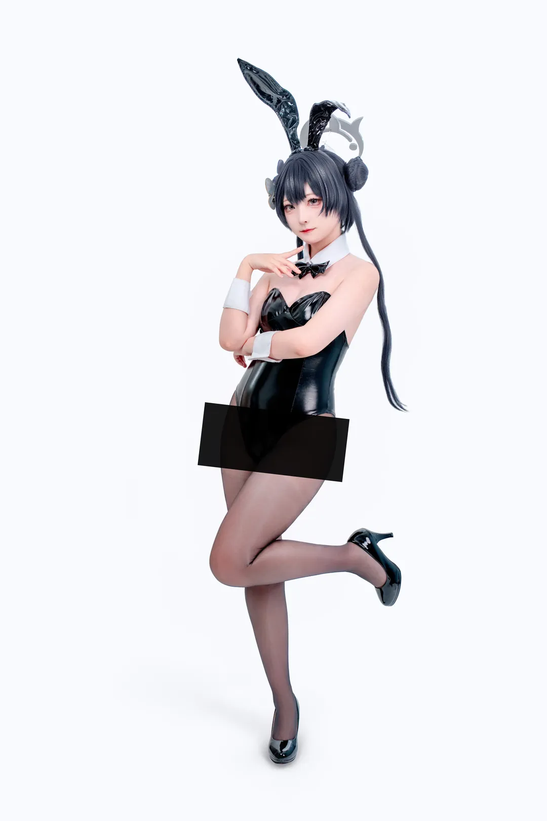 【妃咲cos】蔚蓝档案的兔女郎，漆皮材质的完美还原 - 第 3 张