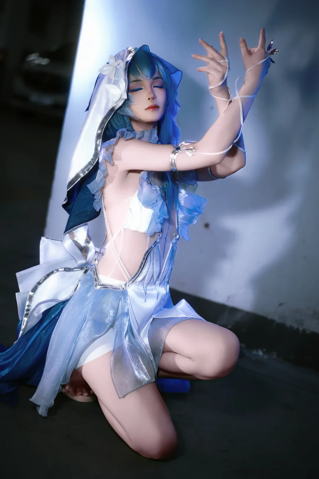 【守岸人cos】鳴潮裡的那一抹冰藍，跨次元的清冷質感 - 第 8 張