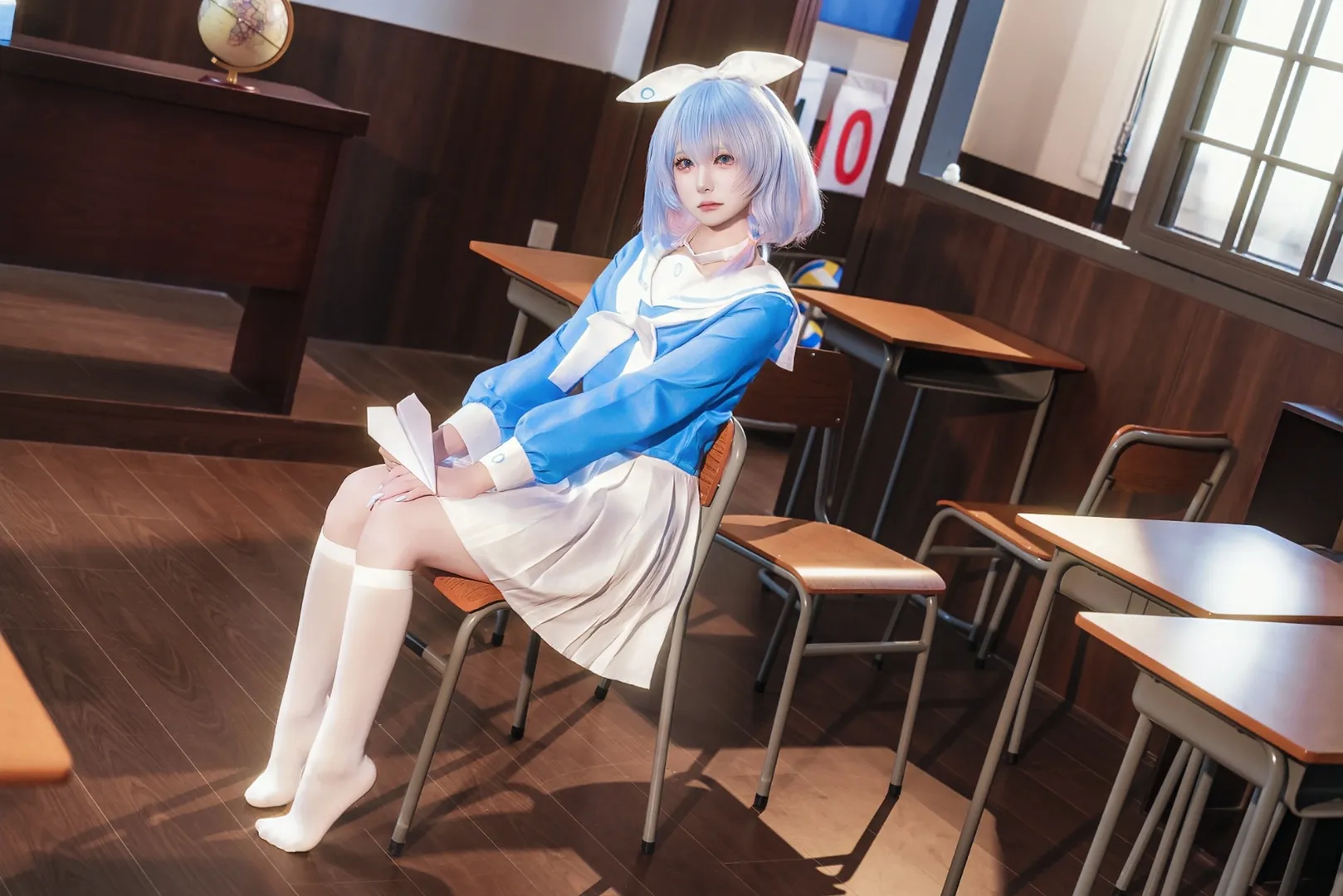 [Arona cosplay] Recess Moments in a Blue and White JK uniform - Image 7