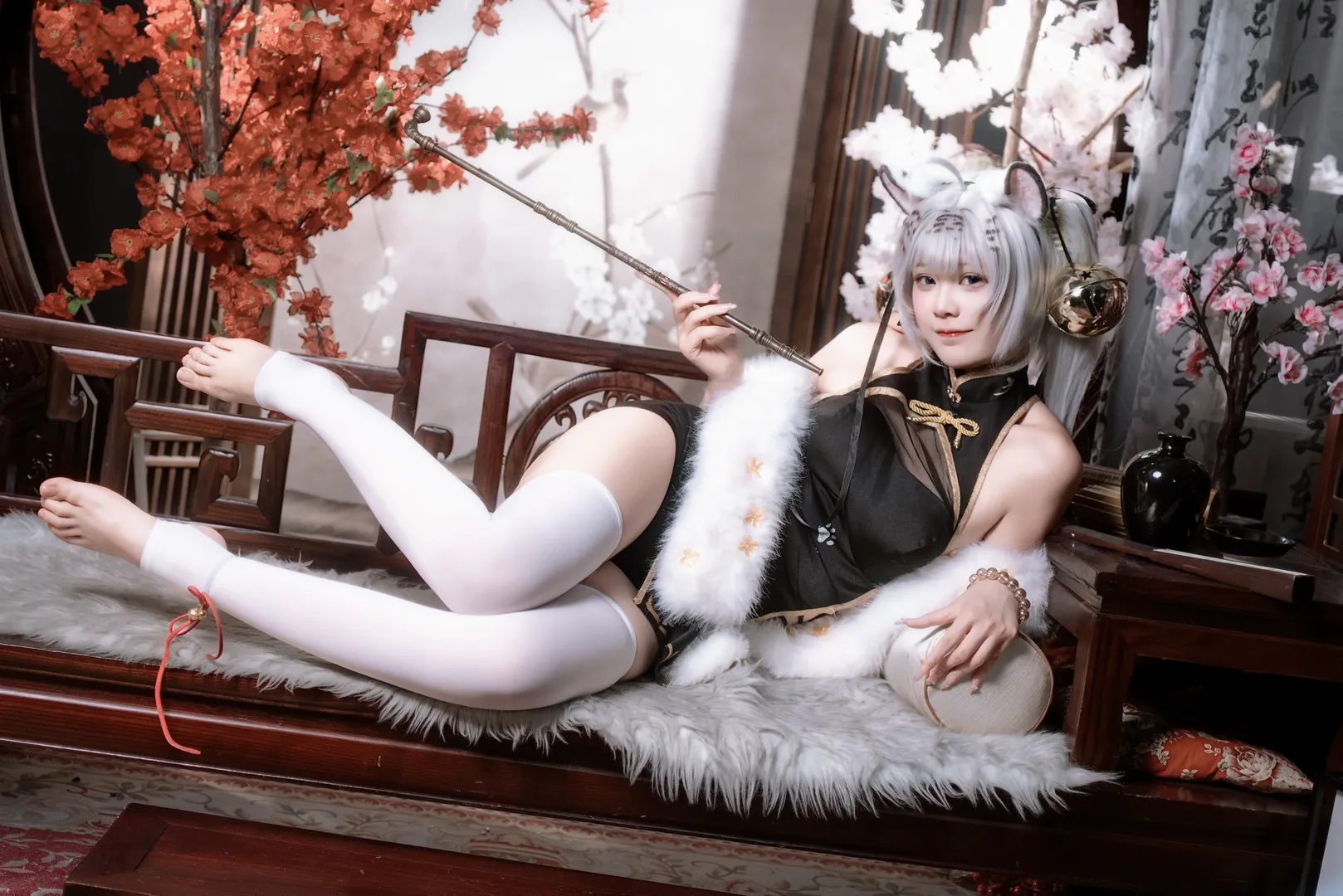 【白虎娘cos】虎啸风生，中式古风兽耳娘的慵懒瞬间