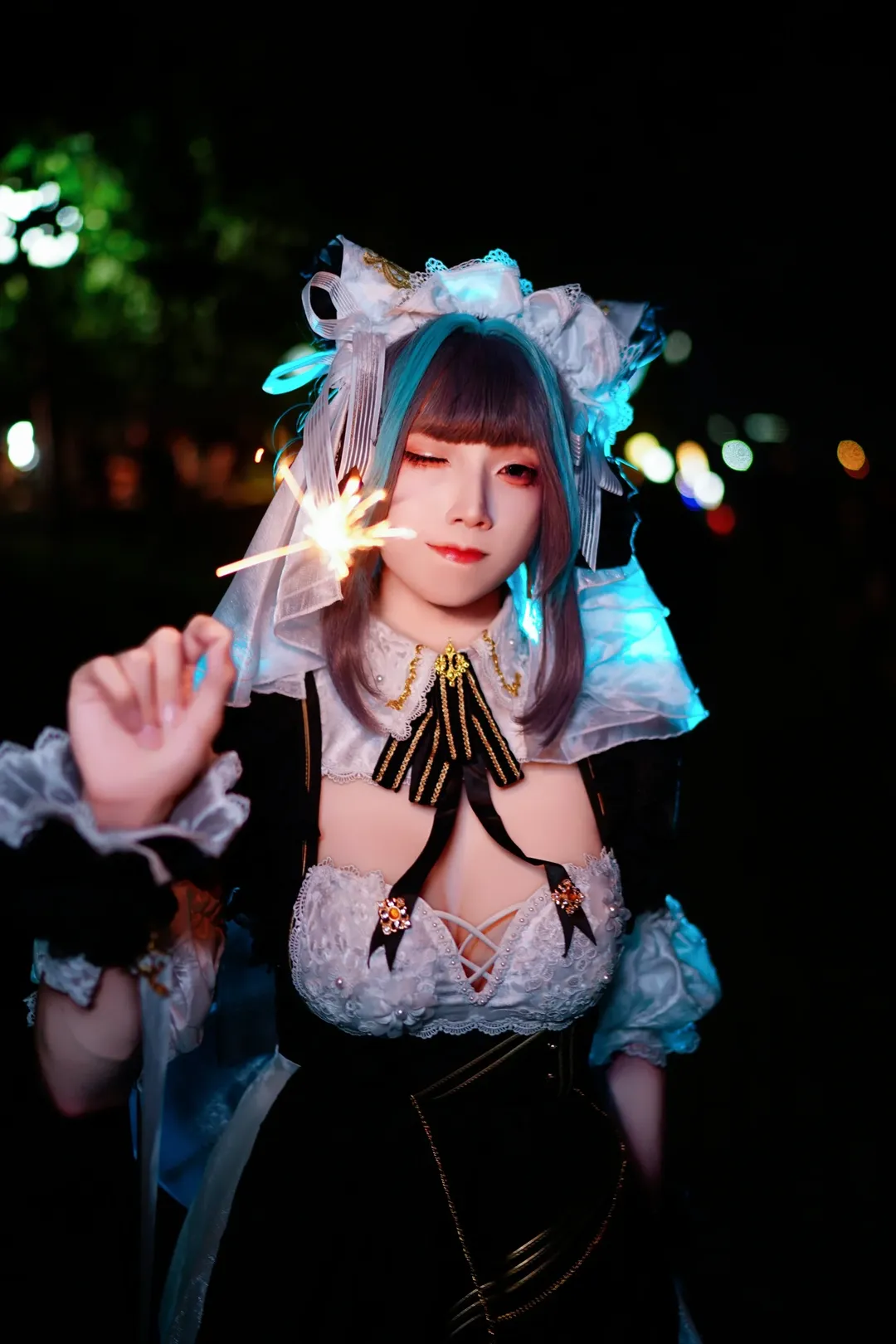 【碧蓝航线柴郡cos】深夜外拍，提裙与烟火的氛围感记录 - 第 8 张