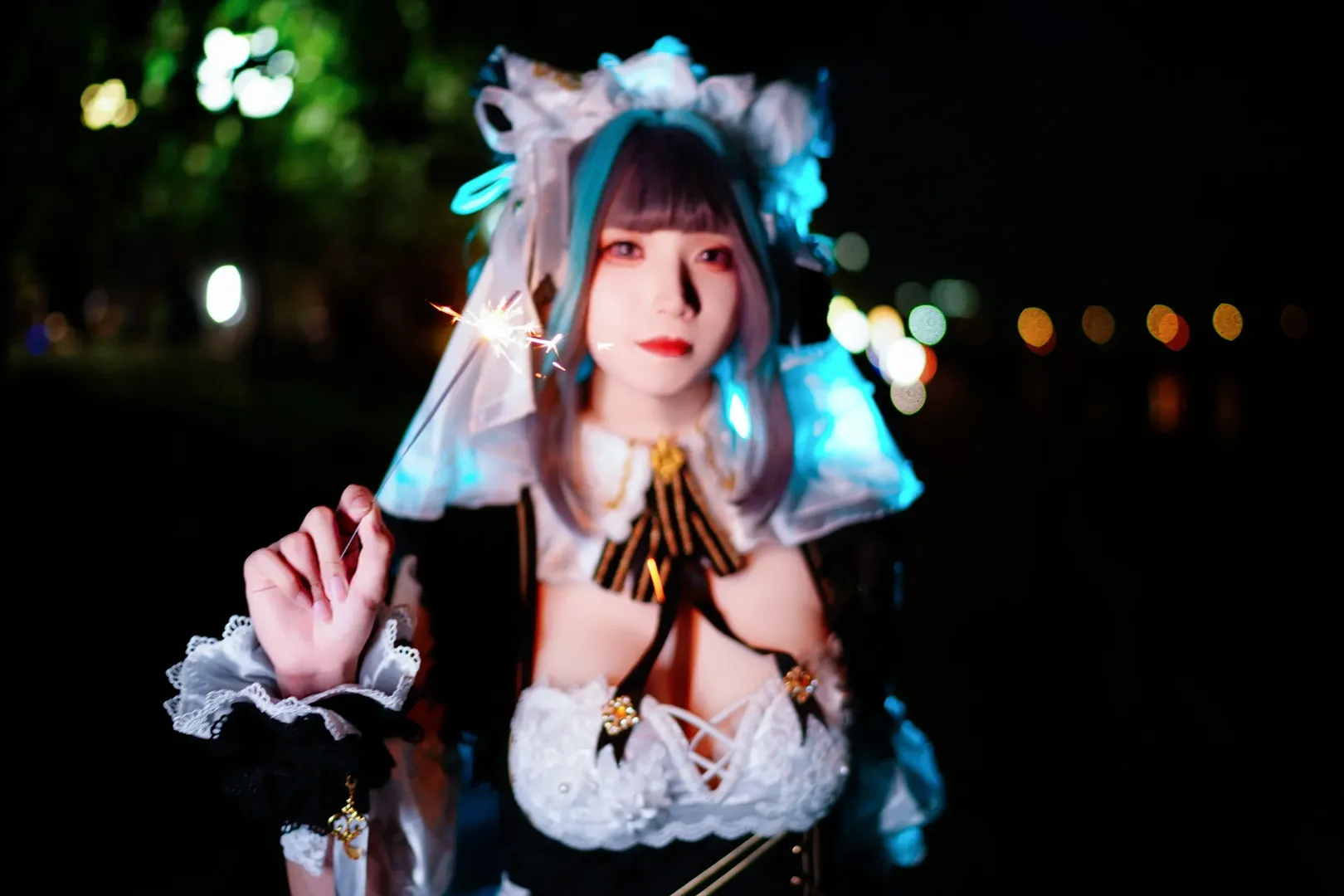 【碧蓝航线柴郡cos】深夜外拍，提裙与烟火的氛围感记录 - 第 9 张