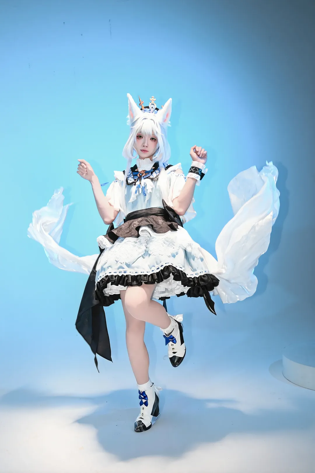 【迷迭香cos】明日方舟轻盈一梦，白棚里的猫耳少女