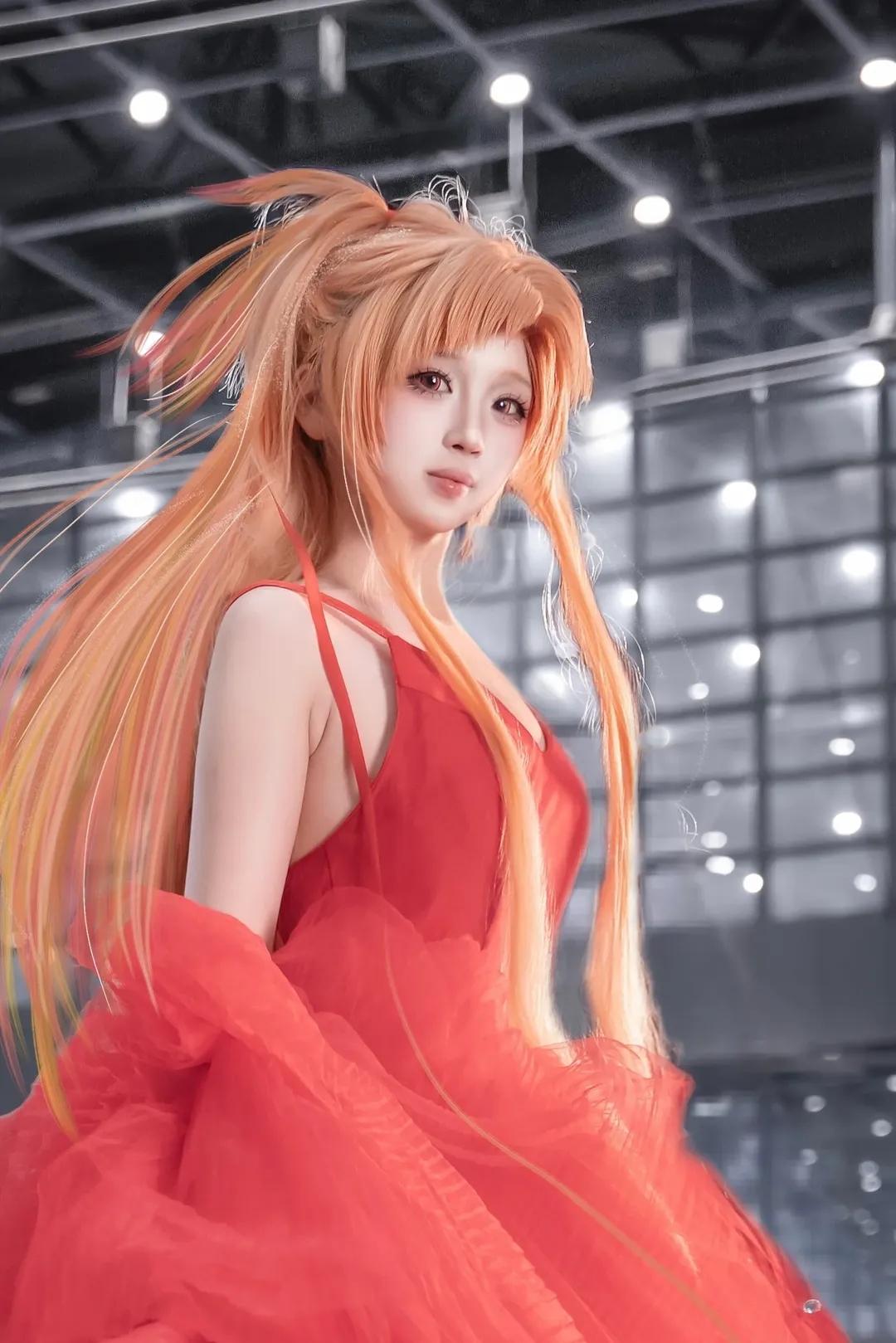 【亚丝娜cos】刀剑神域，红色礼服裙在漫展现场的拍摄体会 - 第 2 张