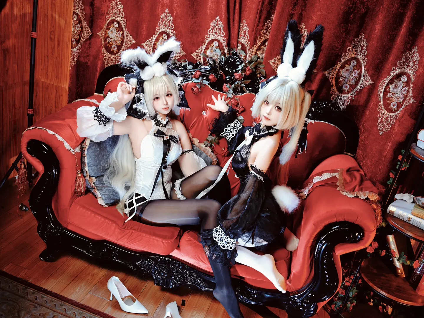【可畏cos】黑白兔女郎的优雅与俏皮