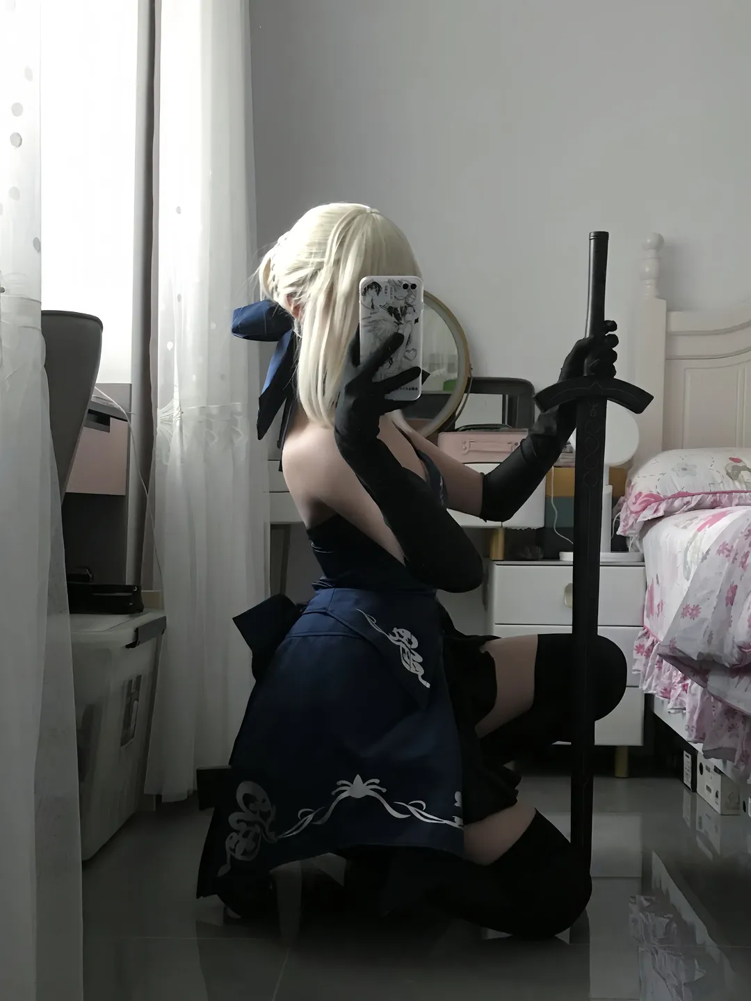【阿尔托莉雅cos】Fate黑呆试衣记录，服化道的细节考量 - 第 4 张