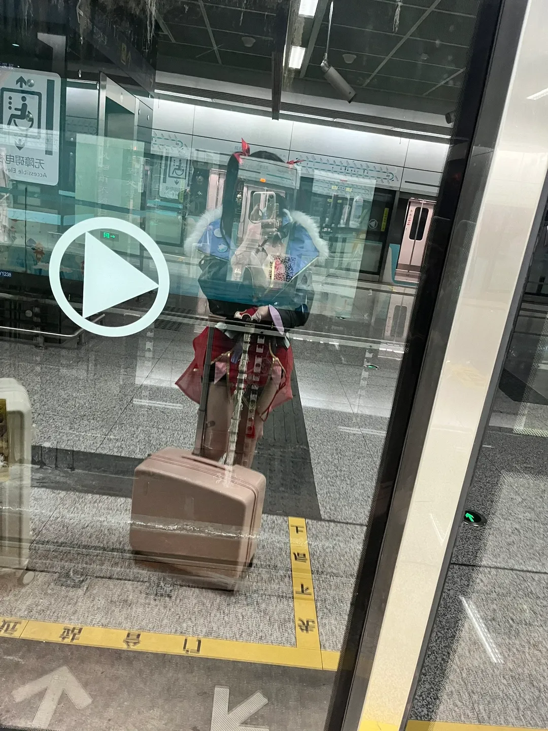 【崩坏星穹铁道cos】花火与银狼的量子队集结，欢愉互换开始 - 第 2 张