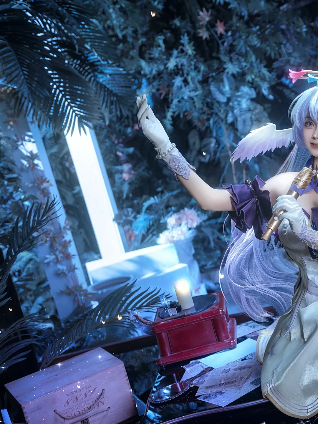 【知更鸟cos】在崩坏星穹铁道的唱片机旁歌唱 - 第 1 张