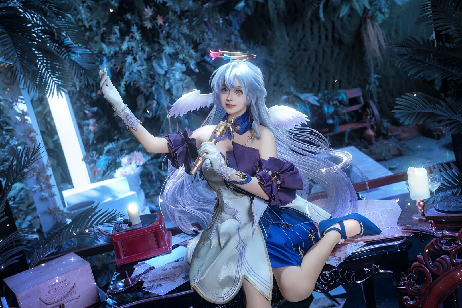 【知更鸟cos】在崩坏星穹铁道的唱片机旁歌唱