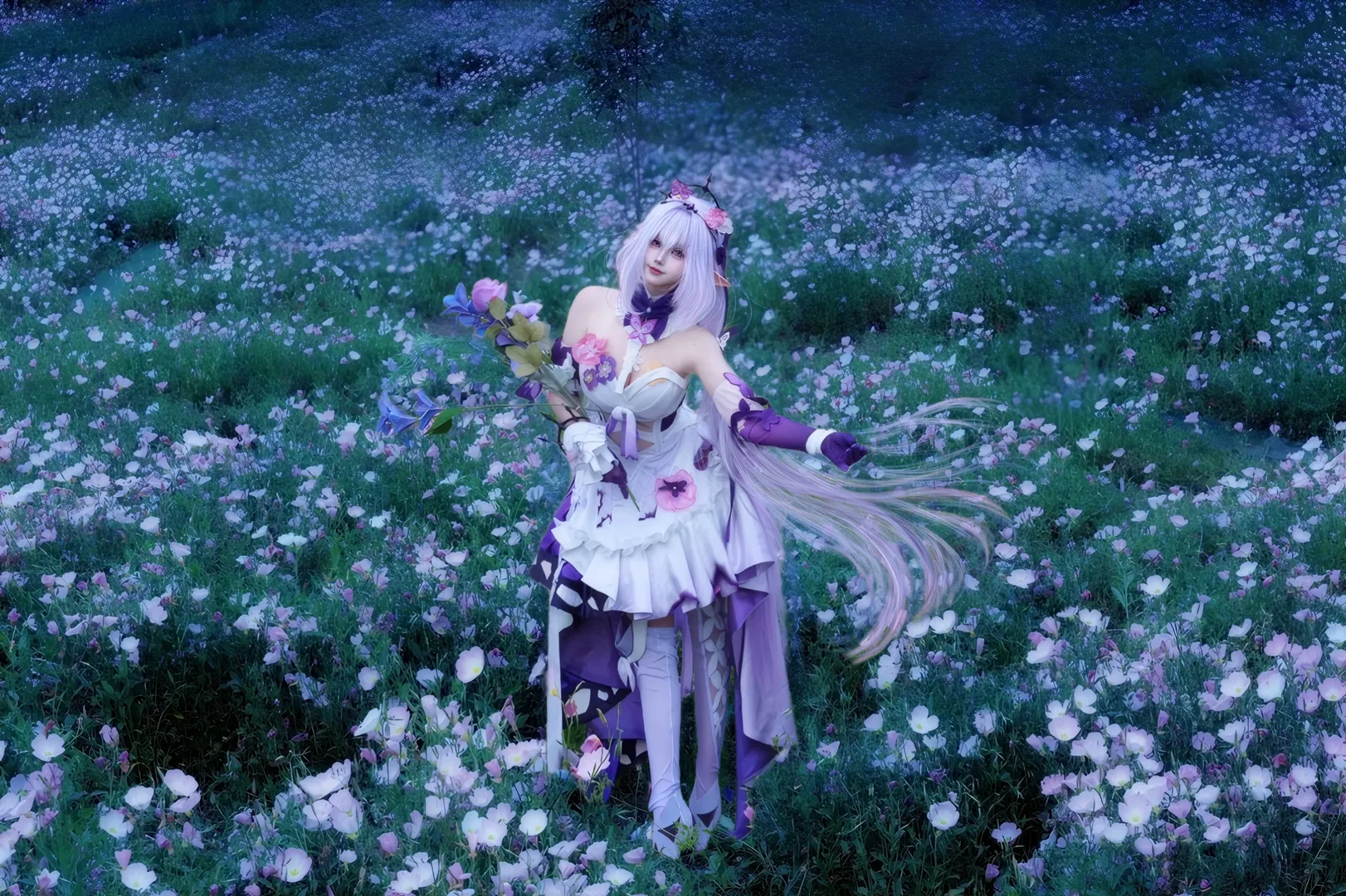 【遐蝶cos】崩坏星穹铁道，蓝调花海中的精灵时刻 - 第 4 张