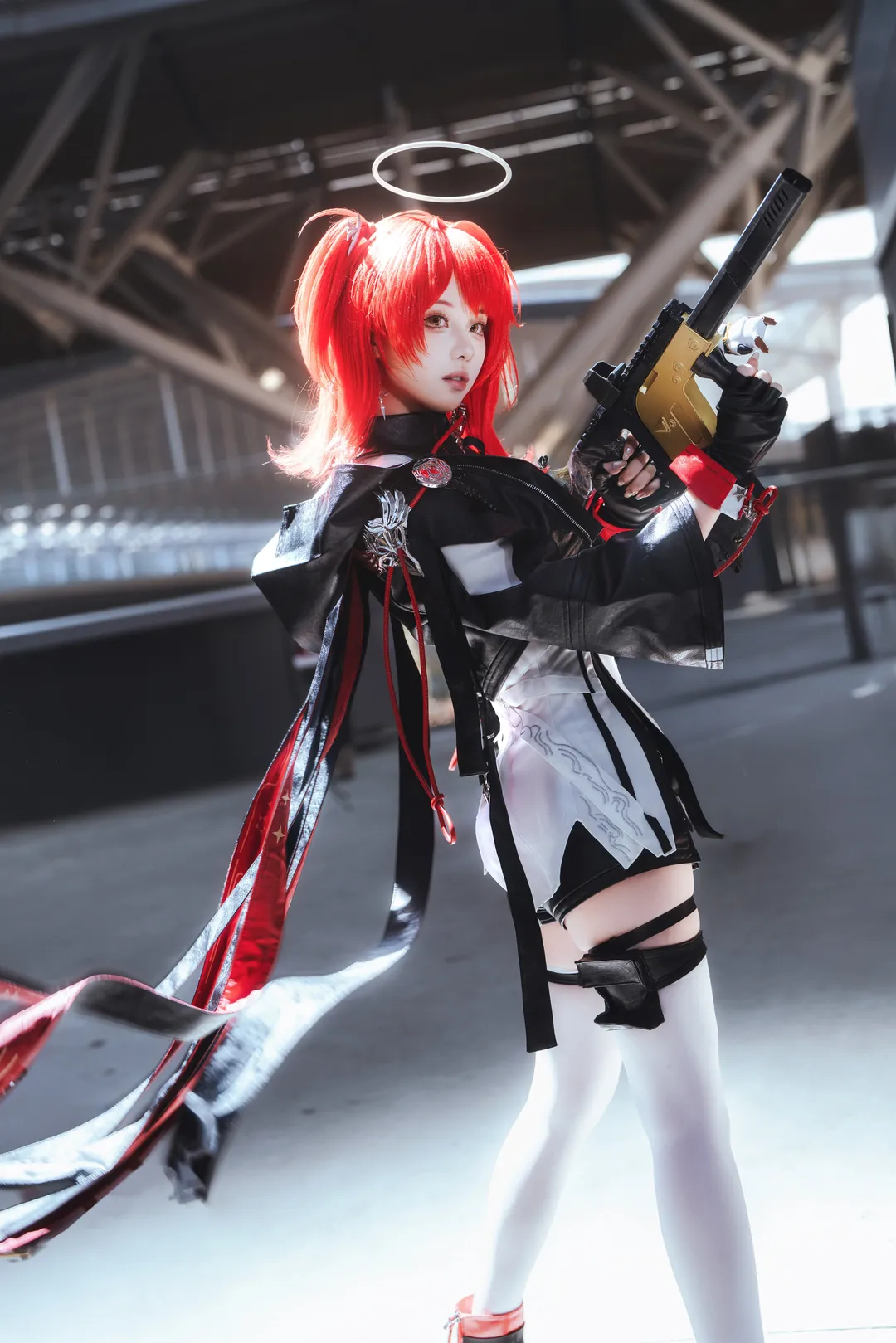 【新约能天使cos】明日方舟中那抹炽热的红色锋芒 - 第 1 张