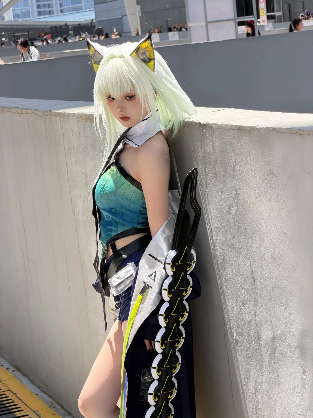 【ケルシー コスプレ】アークナイツCP32イベント写真、烈日の下の機械獣耳 - 2 枚目