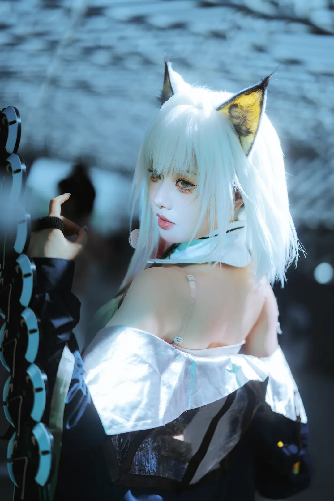 【凯尔希cos】明日方舟七周年的白毛猞猁 - 第 3 张