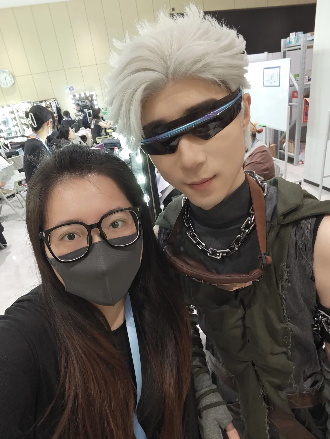 [Daenerys Targaryen cosplay] Behind-the-Scenes Makeup & Styling Diary at Game For Peace Shenzhen Offline Exhibition - Image 5