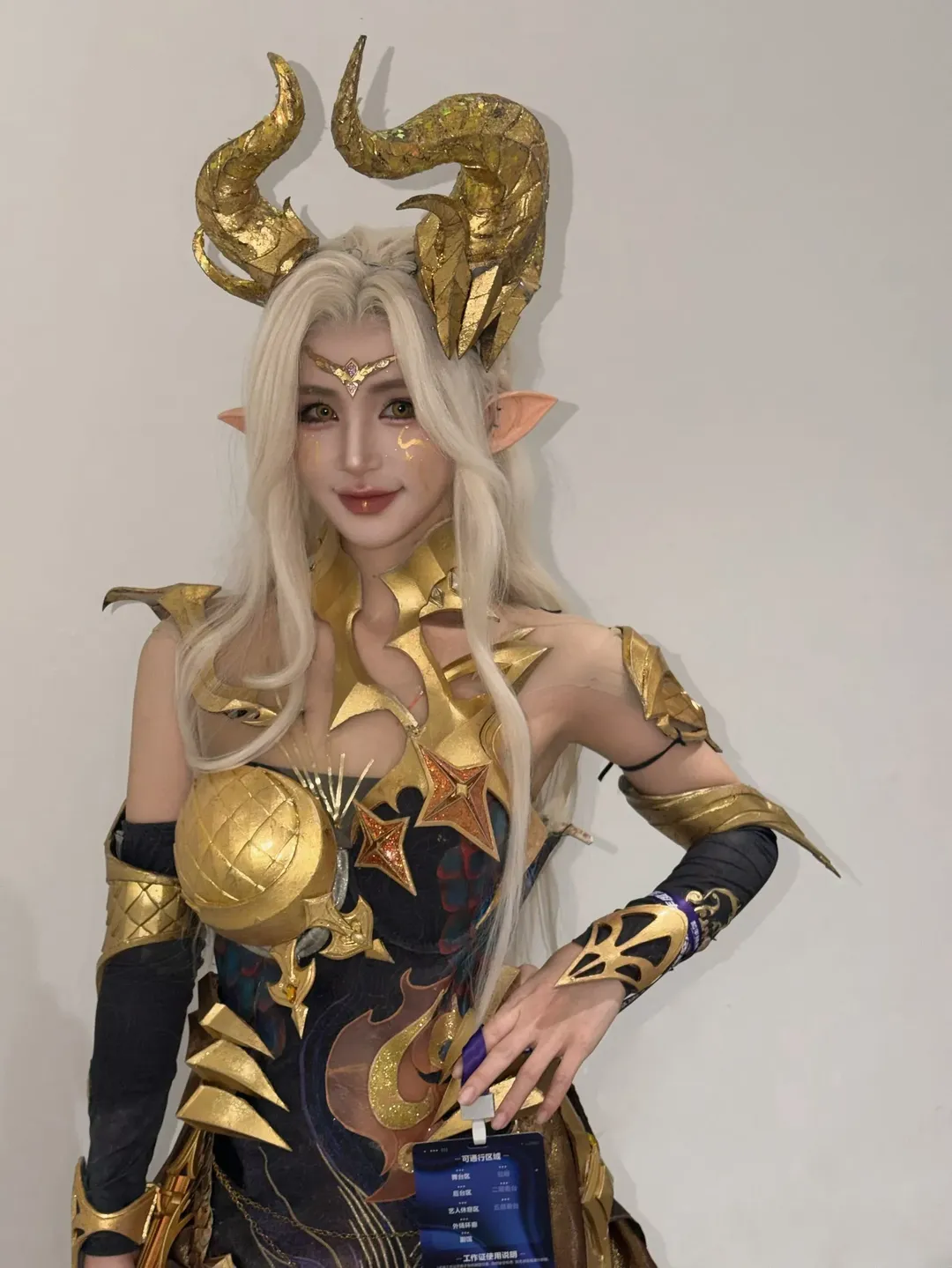 【龙妈cos】和平精英七周年官方妆娘妆造全记录