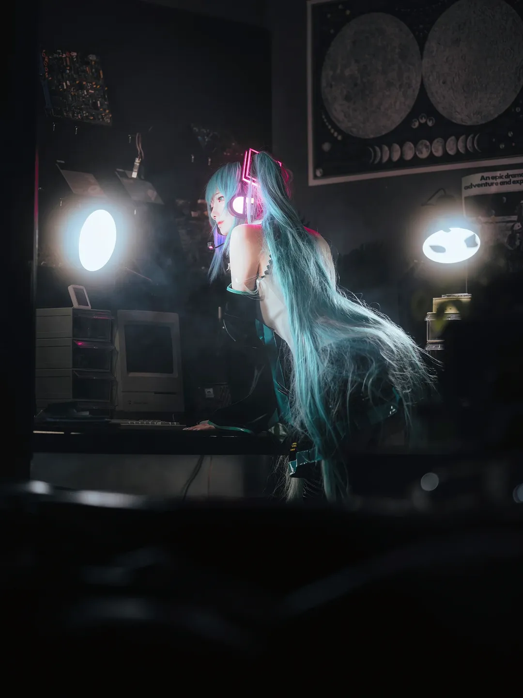 【初音未来cos】在复古机房重拍初始之音 - 第 5 张