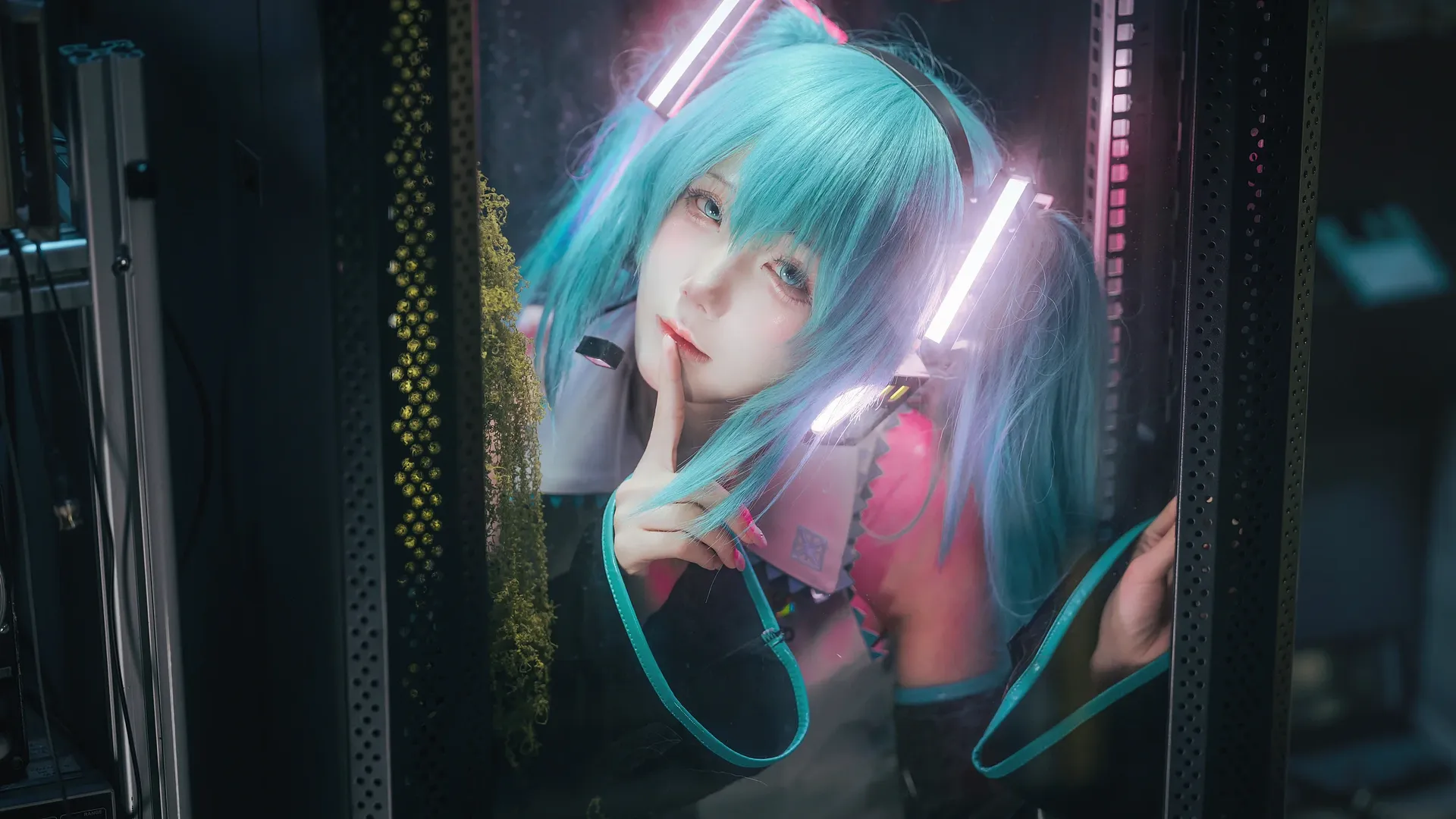 【初音未来cos】在复古机房重拍初始之音 - 第 6 张