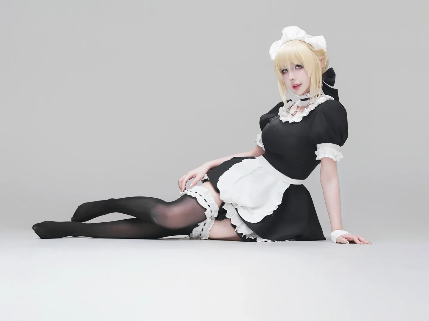 【Sabercos】Fate型月里拿着拖把拒人千里的女仆 - 第 6 张
