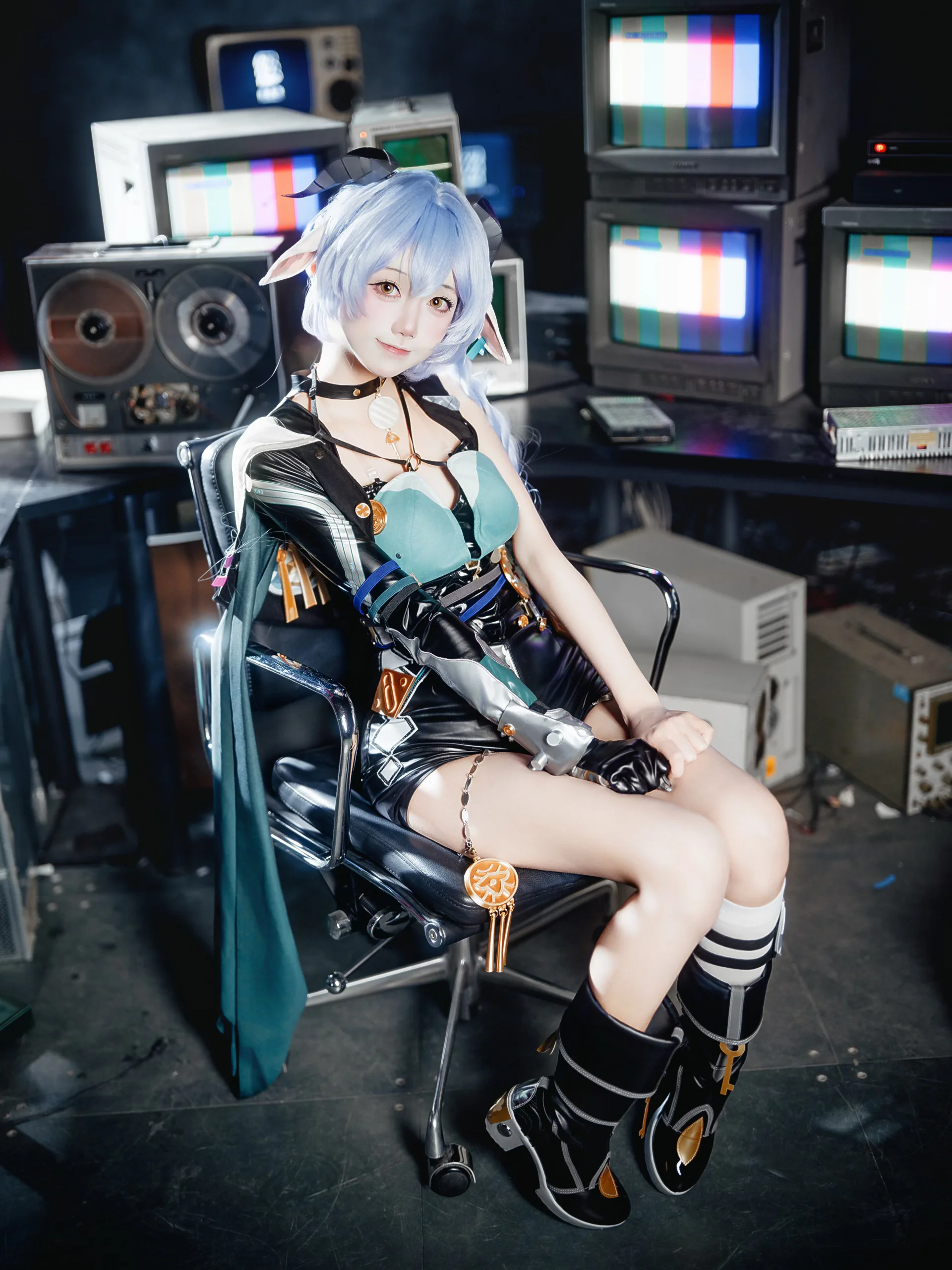 【盧西婭cos】絕區零的科技與幻想，在這套造型裡具象化了 - 第 3 張