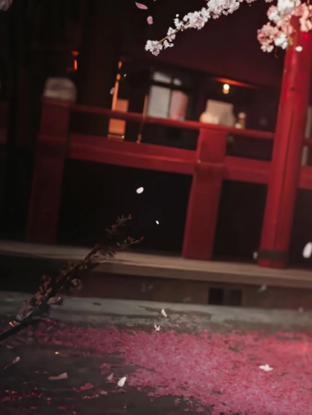 【八重神子cos】鳴神大社的櫻花與光影，還原那位狐仙的瞬間 - 第 3 張