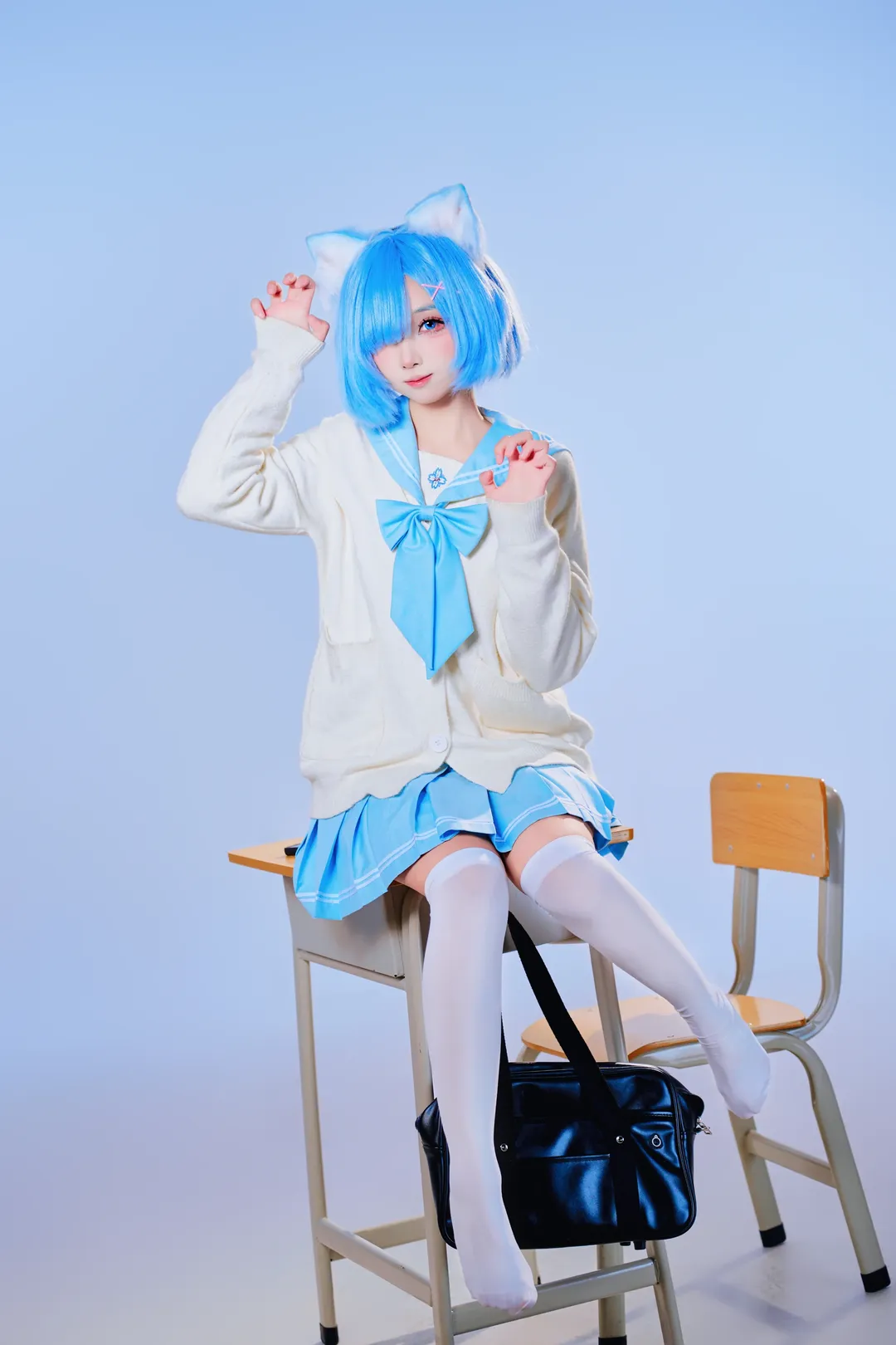 【蕾姆cos】 蓝色水手服私设，轻松随性的校园感 - 第 2 张