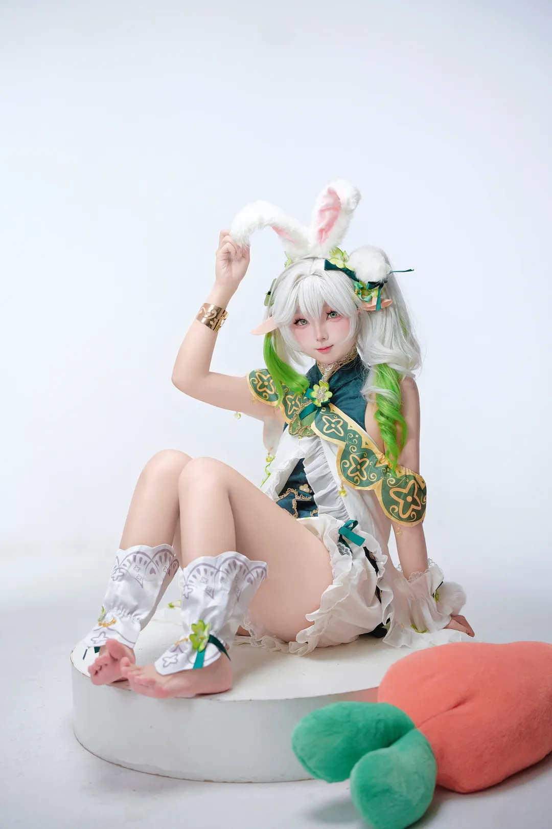 [Nahida Cosplay] Genshin Impact Dendro Archon's Little Twist, Capturing Rabbit Ears in a Pure White Studio - Image 1