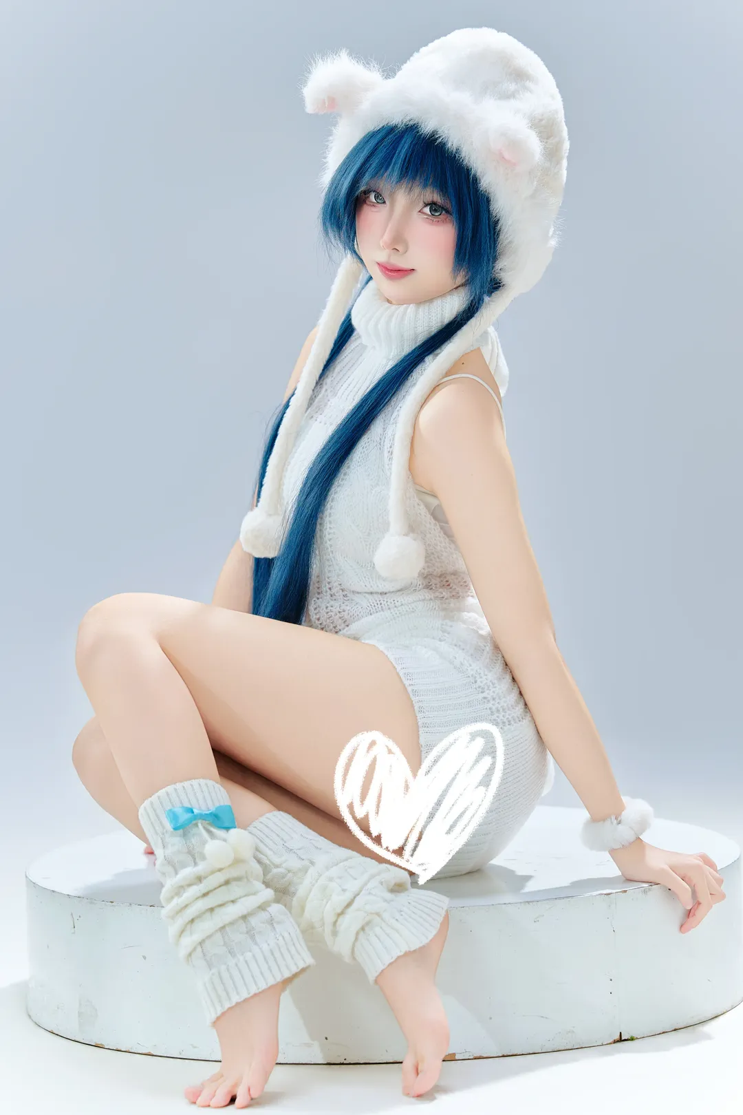 【Misaki Cosplay】Blue Archive's Pure White Plush Girl - Image 2