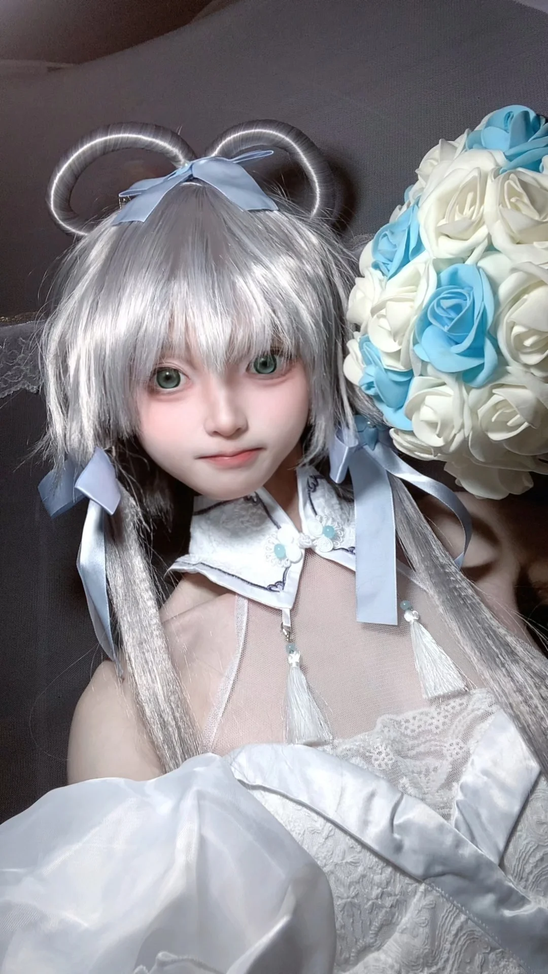 【洛天依cos】蓝白花束与银发少女的私影记录 - 第 1 张