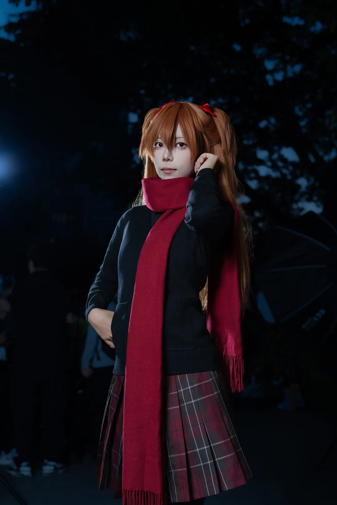 【明日香cos】夜访动漫星城拍红围巾 - 第 6 张