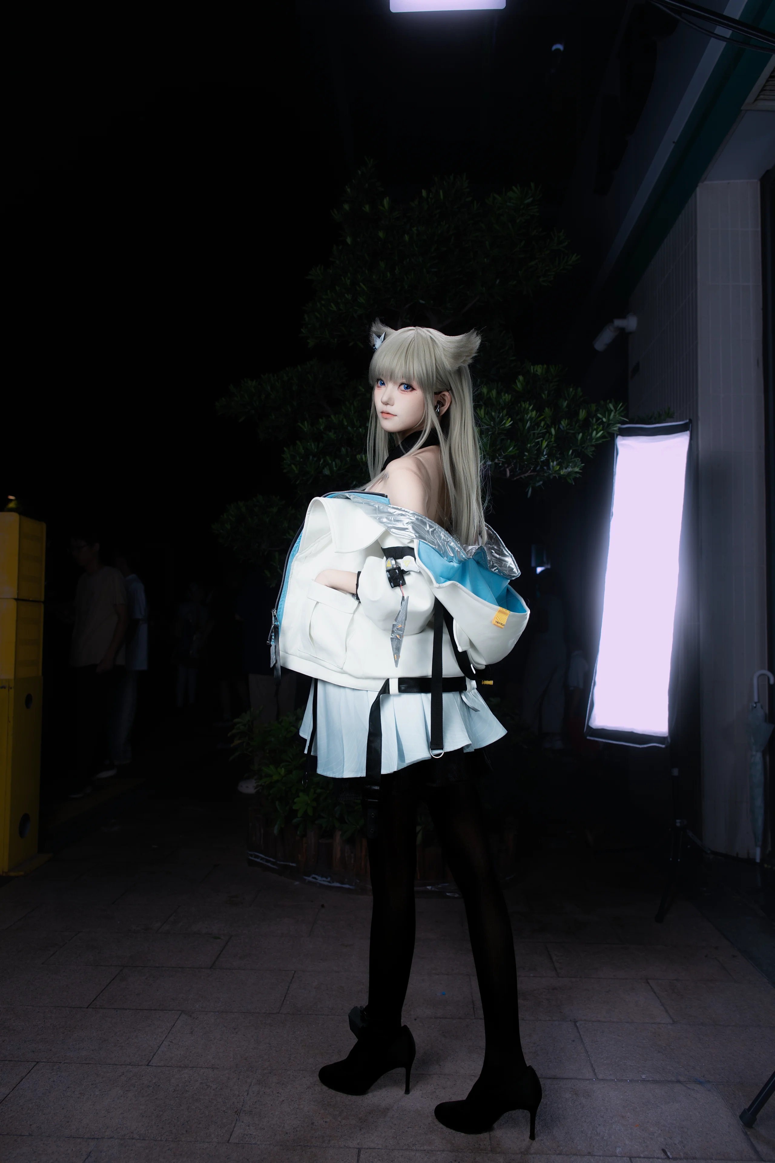 【佩丽卡cos】终末地，深夜场外的机能风漫步 - 第 1 张