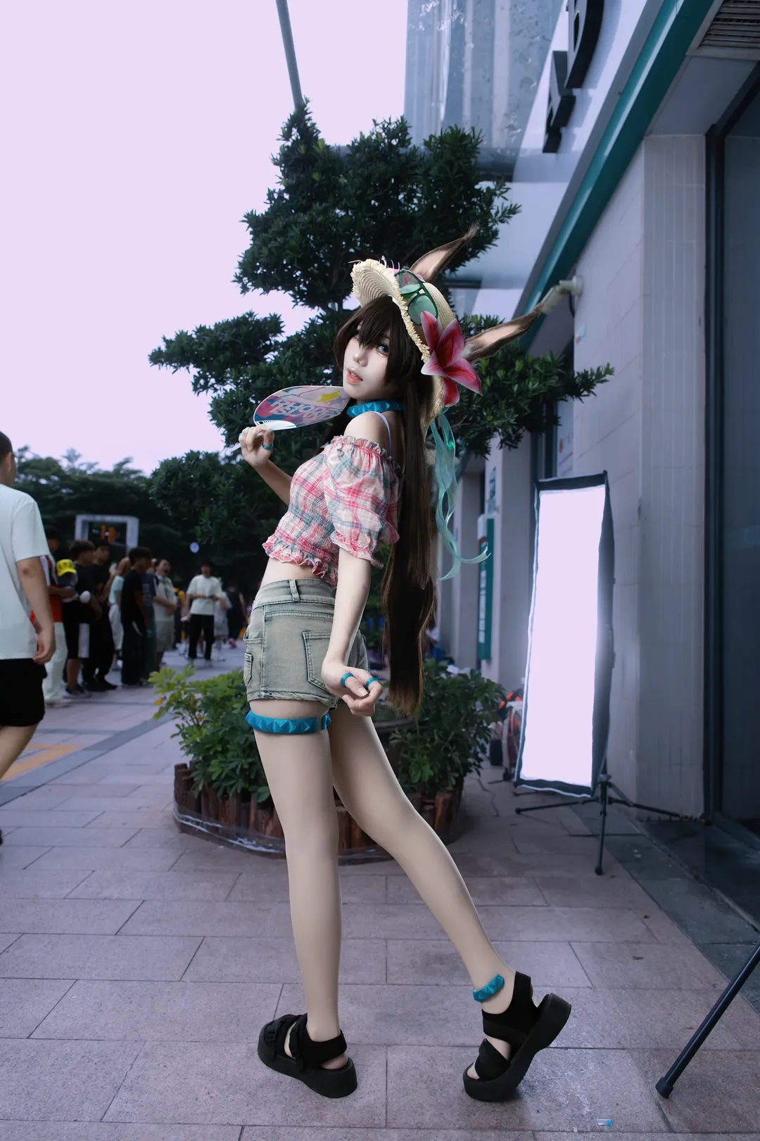 【阿米娅cos】夏日限定兔兔，广州萤火虫漫展的清凉出片 - 第 8 张