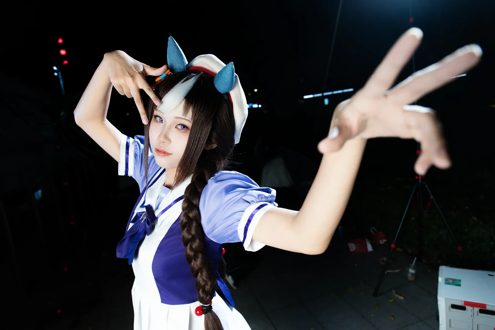 【北港火山コスプレ】ウマ娘 プリティーダービーの実力派な圧迫感、夜景に定着させた極限の緊張感 - 10 枚目