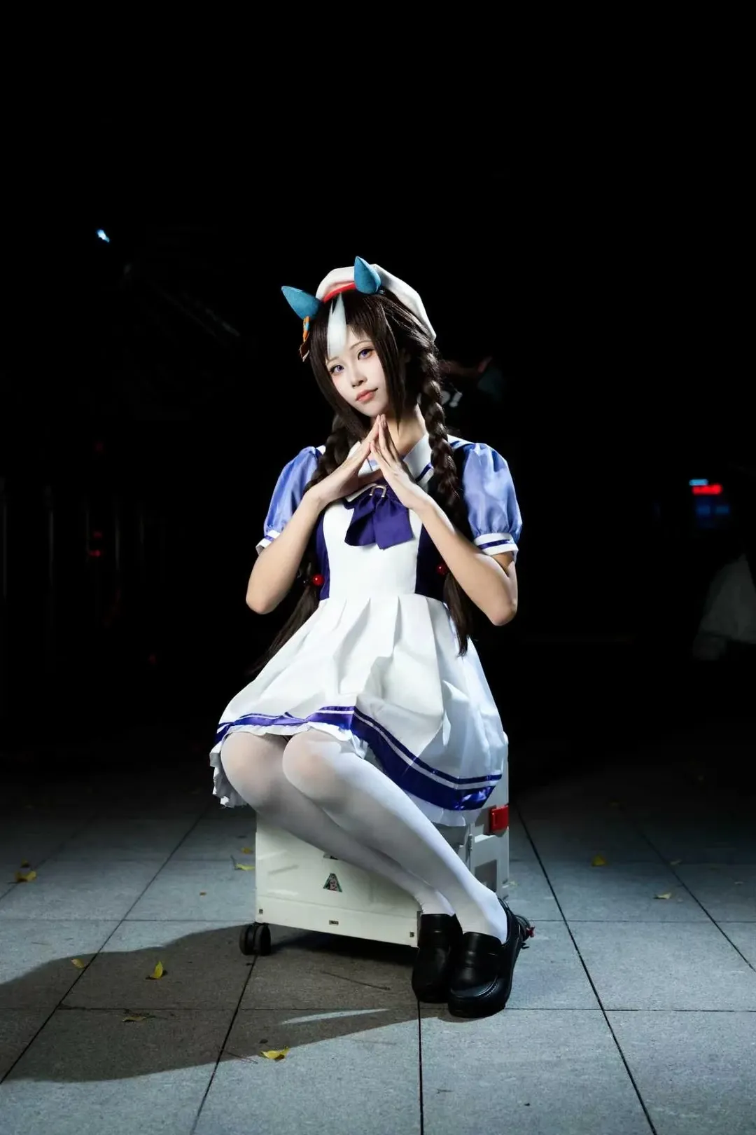 【北港火山コスプレ】ウマ娘 プリティーダービーの実力派な圧迫感、夜景に定着させた極限の緊張感 - 11 枚目