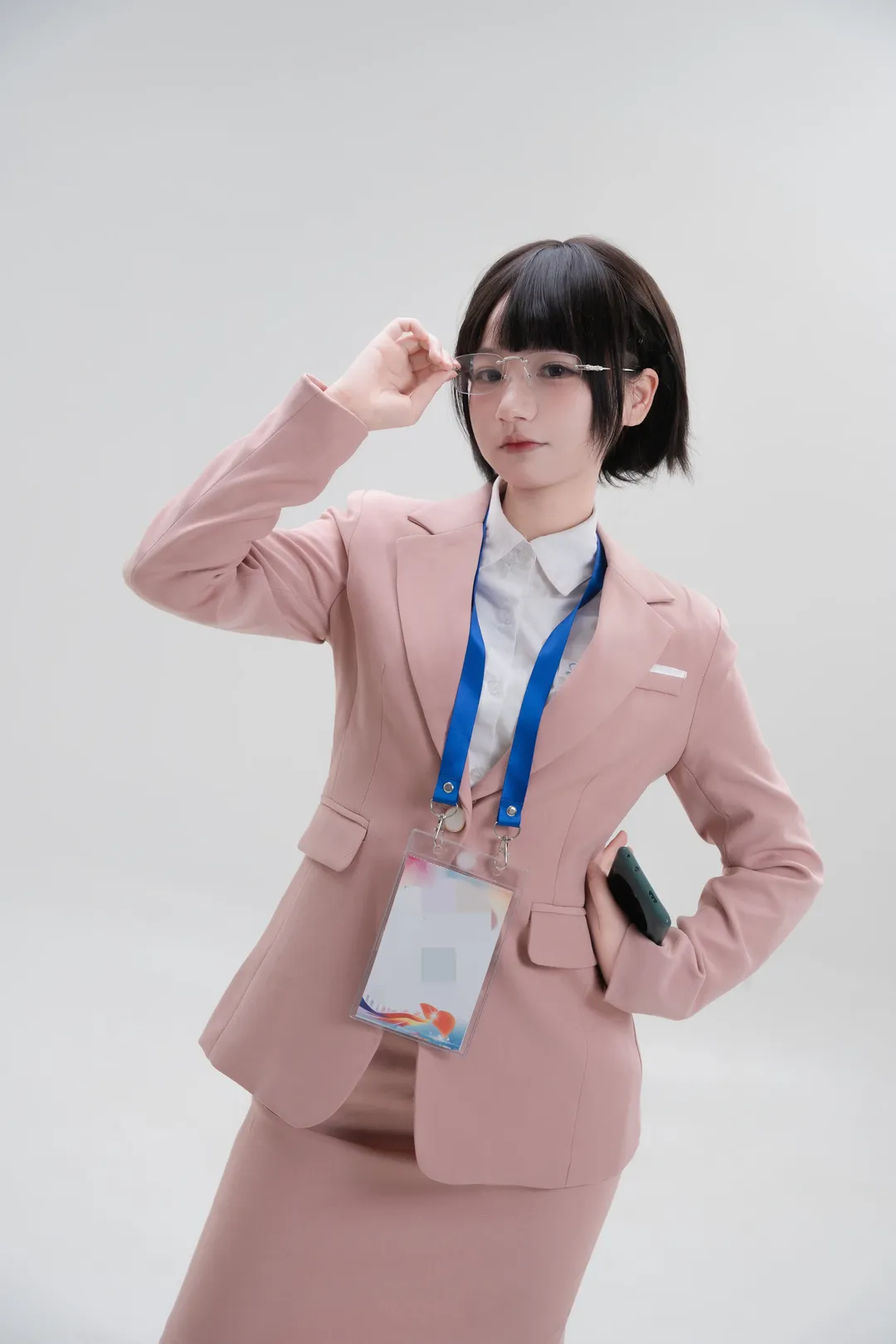 【OLファッション】通勤に使えるオフィス風スタイル、実践的なポーズ参考をシェア - 5 枚目