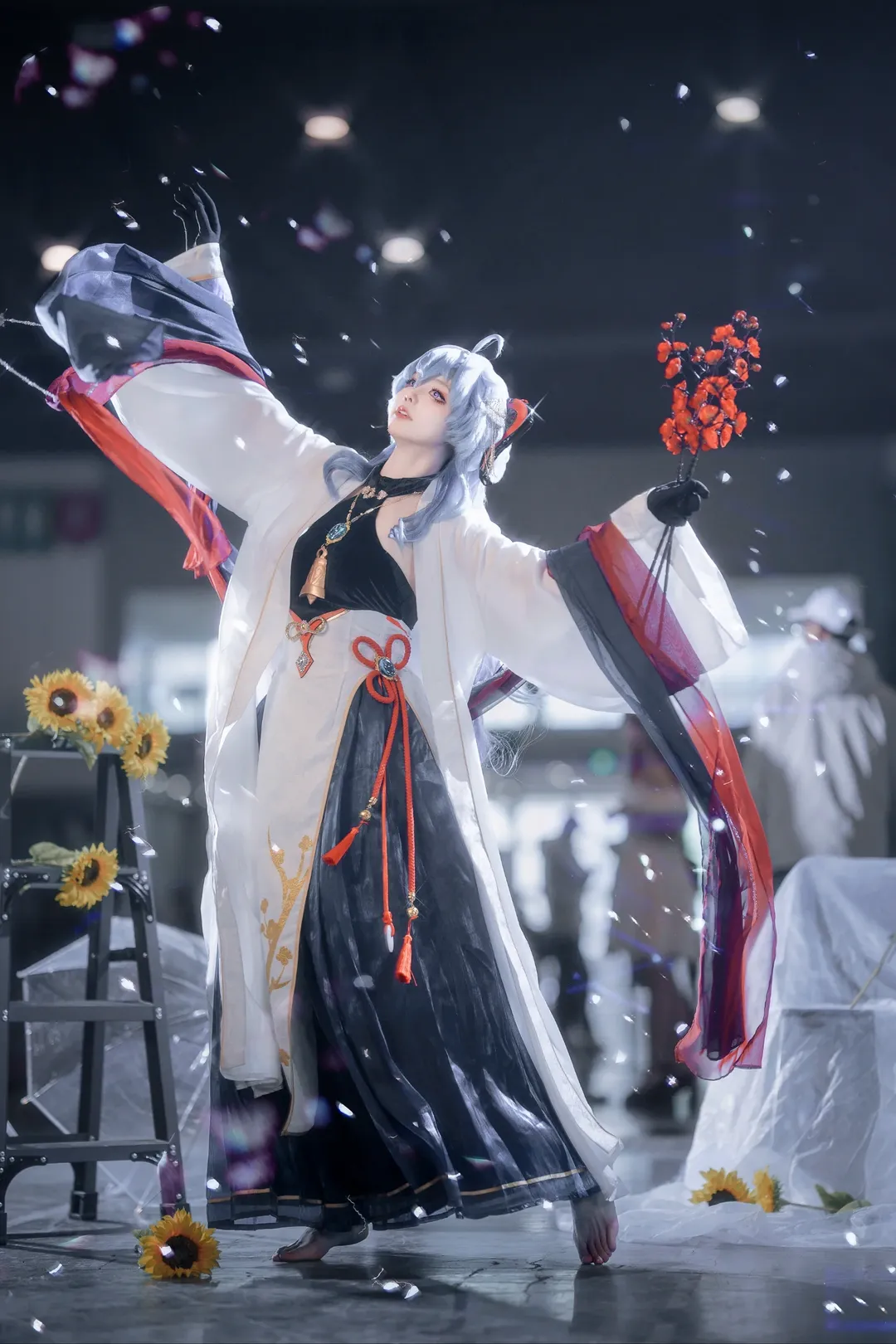 【甘雨cos】原神，光影漫展下的仙气一瞬 - 第 3 张